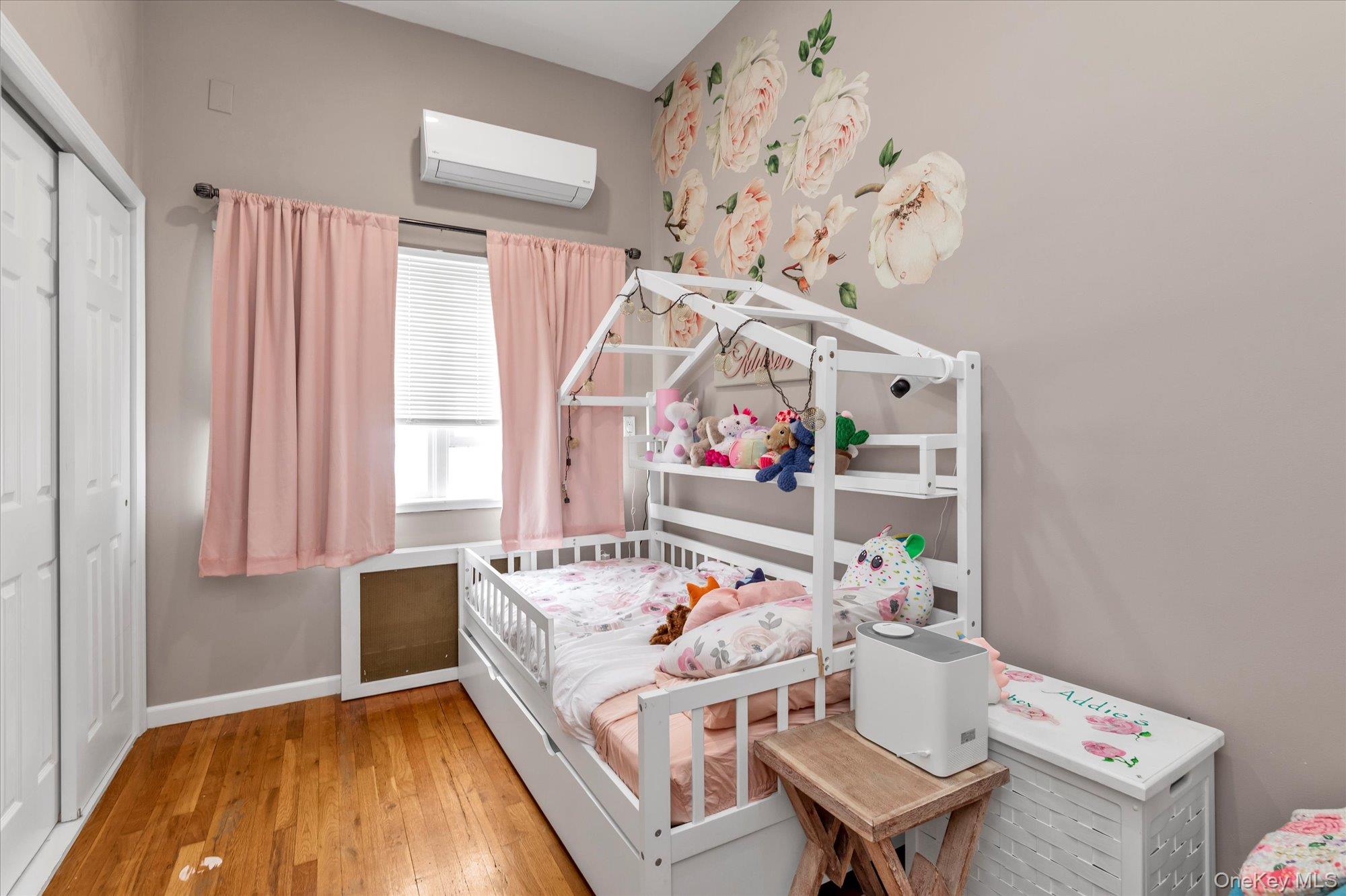 #17 photo, 709 Monroe Boulevard, ナッソー郡 Long Beach , NY 11561