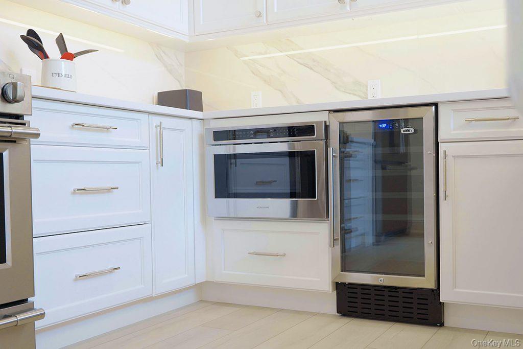 #3 photo, 71 New Street, サフォーク郡 Huntington , NY 11743