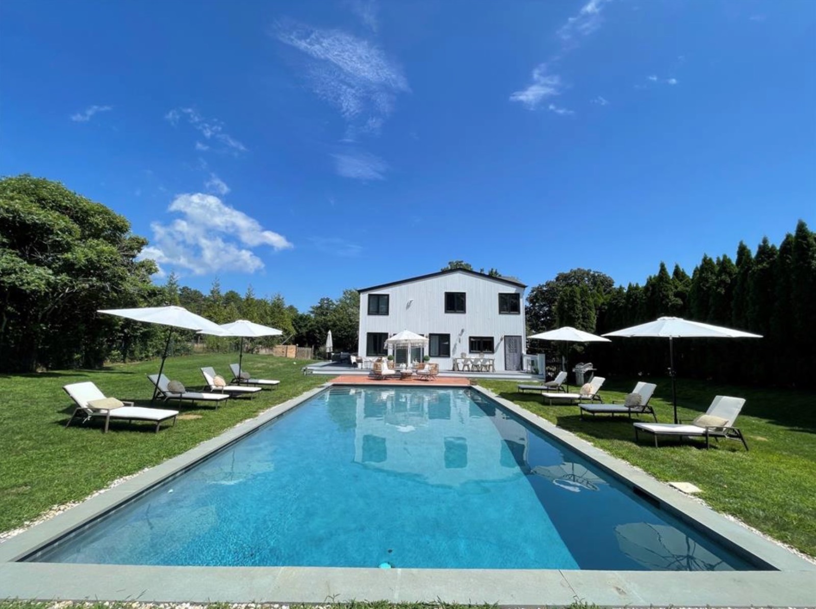 #2 photo, 51  Cheviot rd, Long Island City , NY 11968