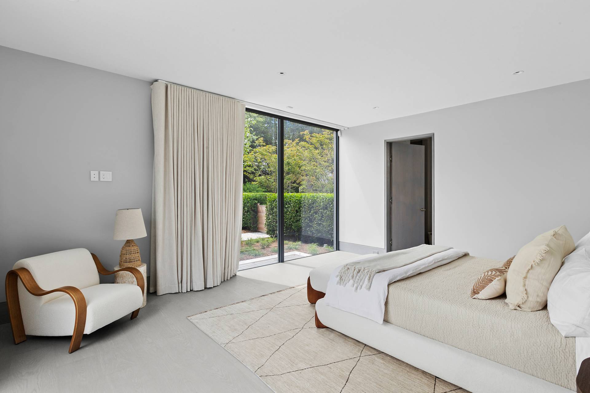 #11 photo, 329 Mecox Road, サフォーク郡 Water Mill , NY 11976