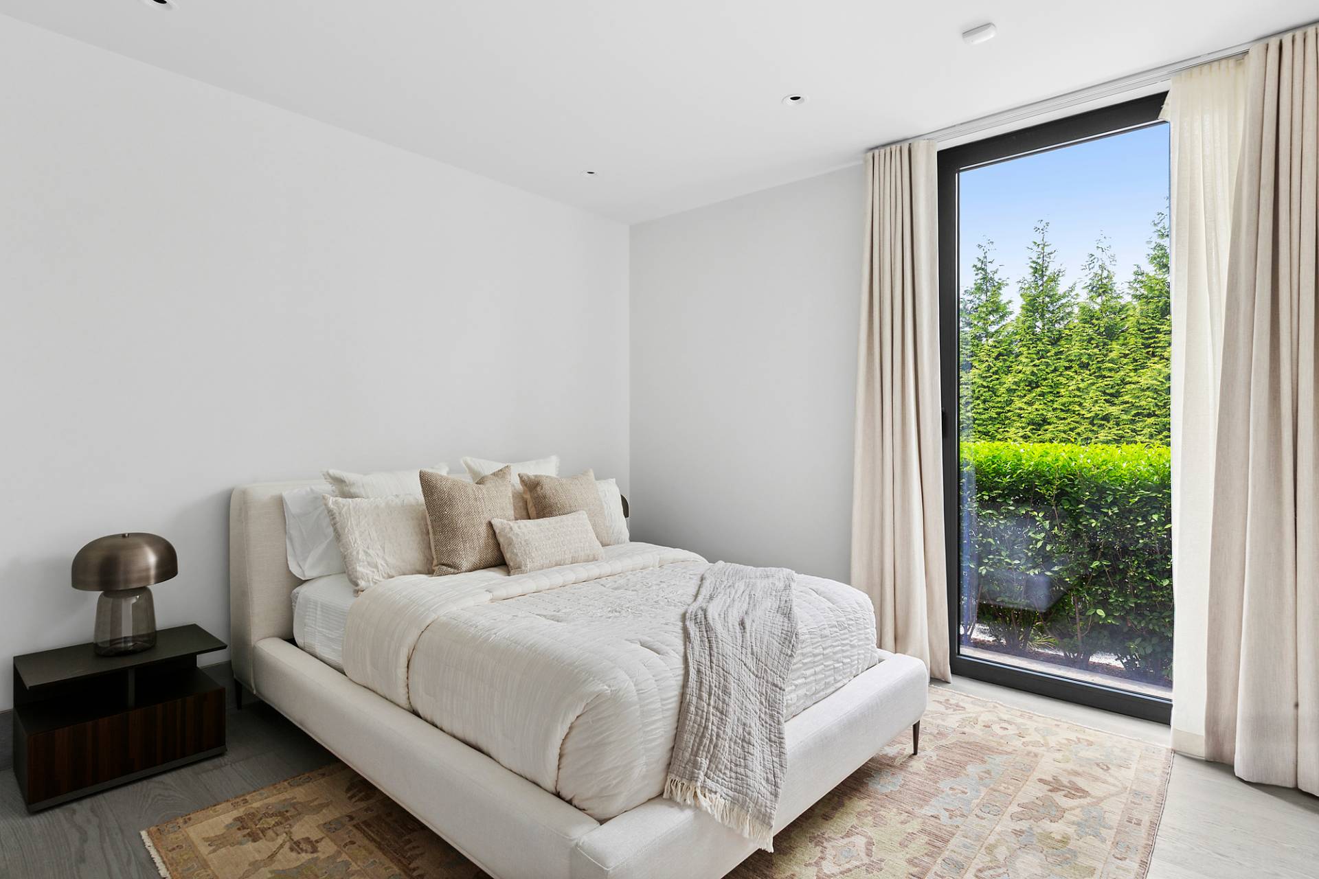 #14 photo, 329 Mecox Road, サフォーク郡 Water Mill , NY 11976