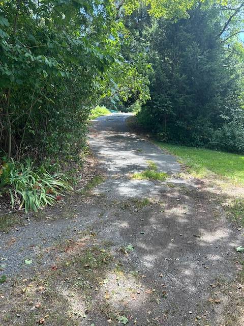 #50 photo, 1789 State Highway 7, Brunswick , NY 12180