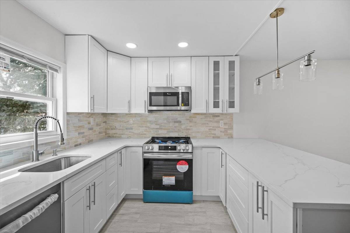 #1 photo, 632 belmont ave, ブルックリン区 East New York , NY 11207