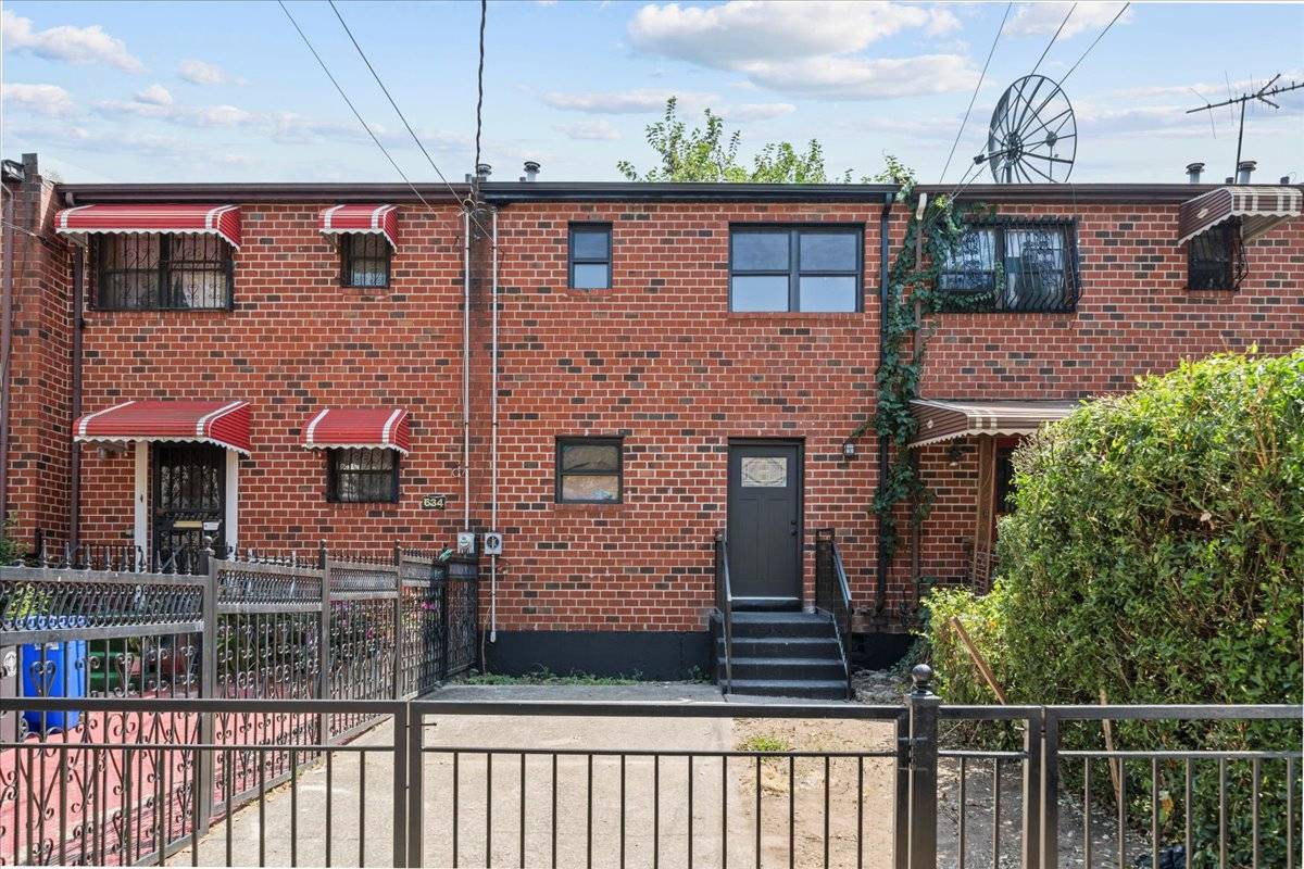 #9 photo, 632 belmont ave, ブルックリン区 East New York , NY 11207