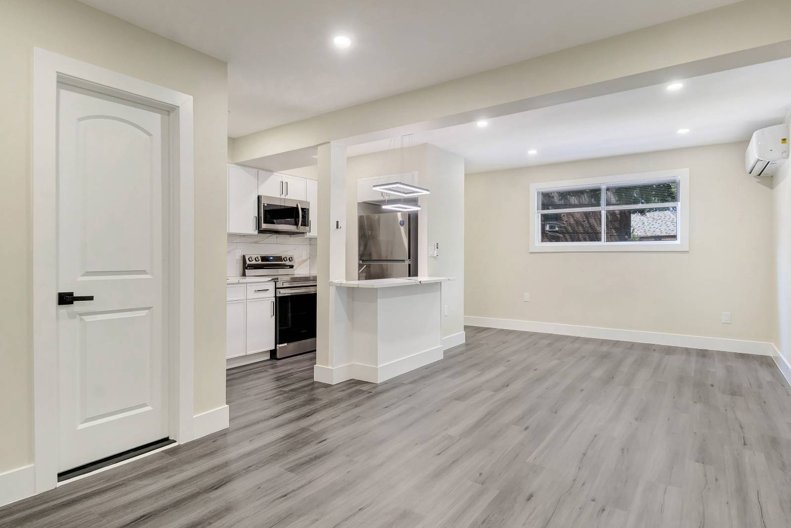 #10 photo, 19-49  80th Street, クイーンズ区 Astoria , NY 11370