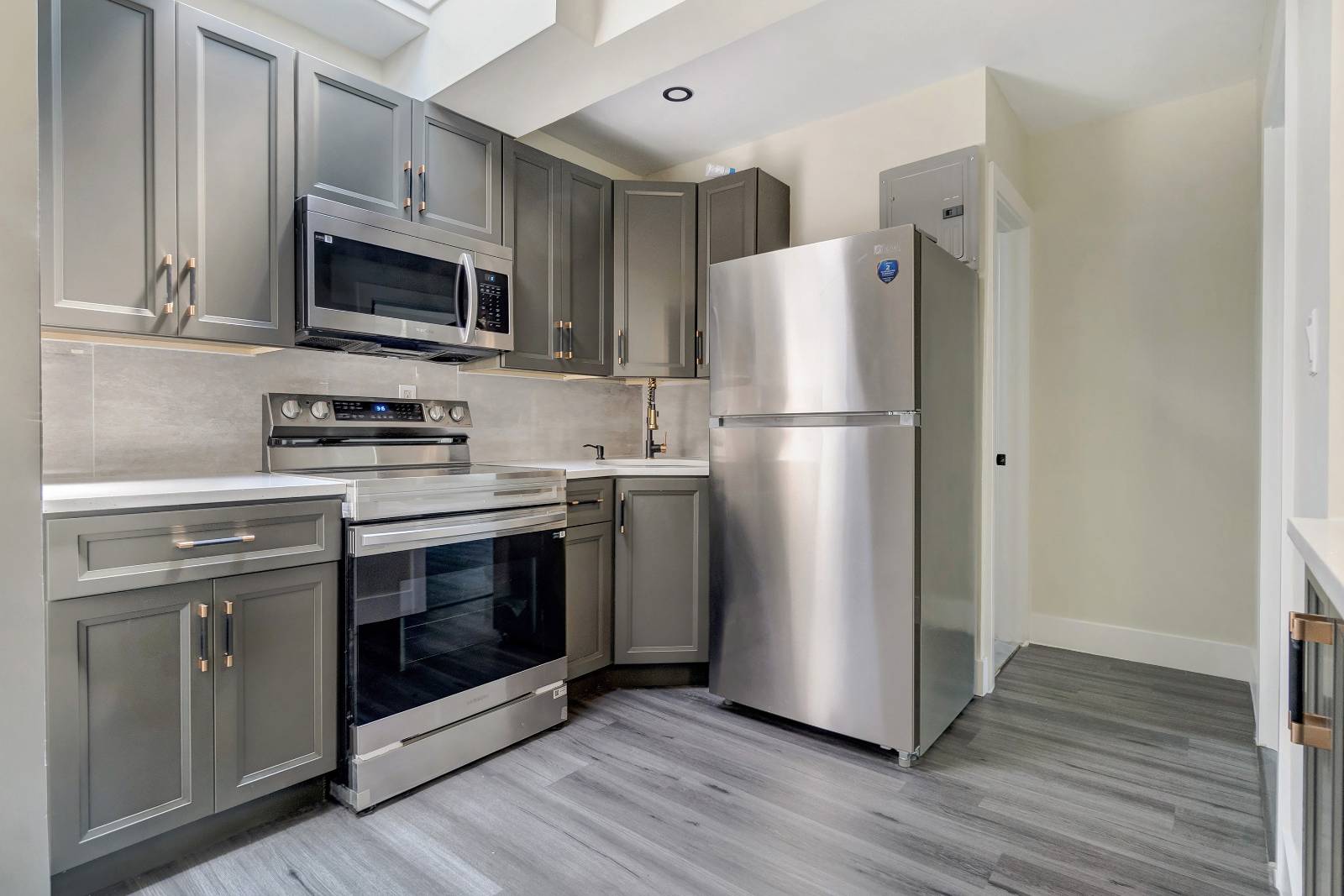 #20 photo, 19-49  80th Street, クイーンズ区 Astoria , NY 11370