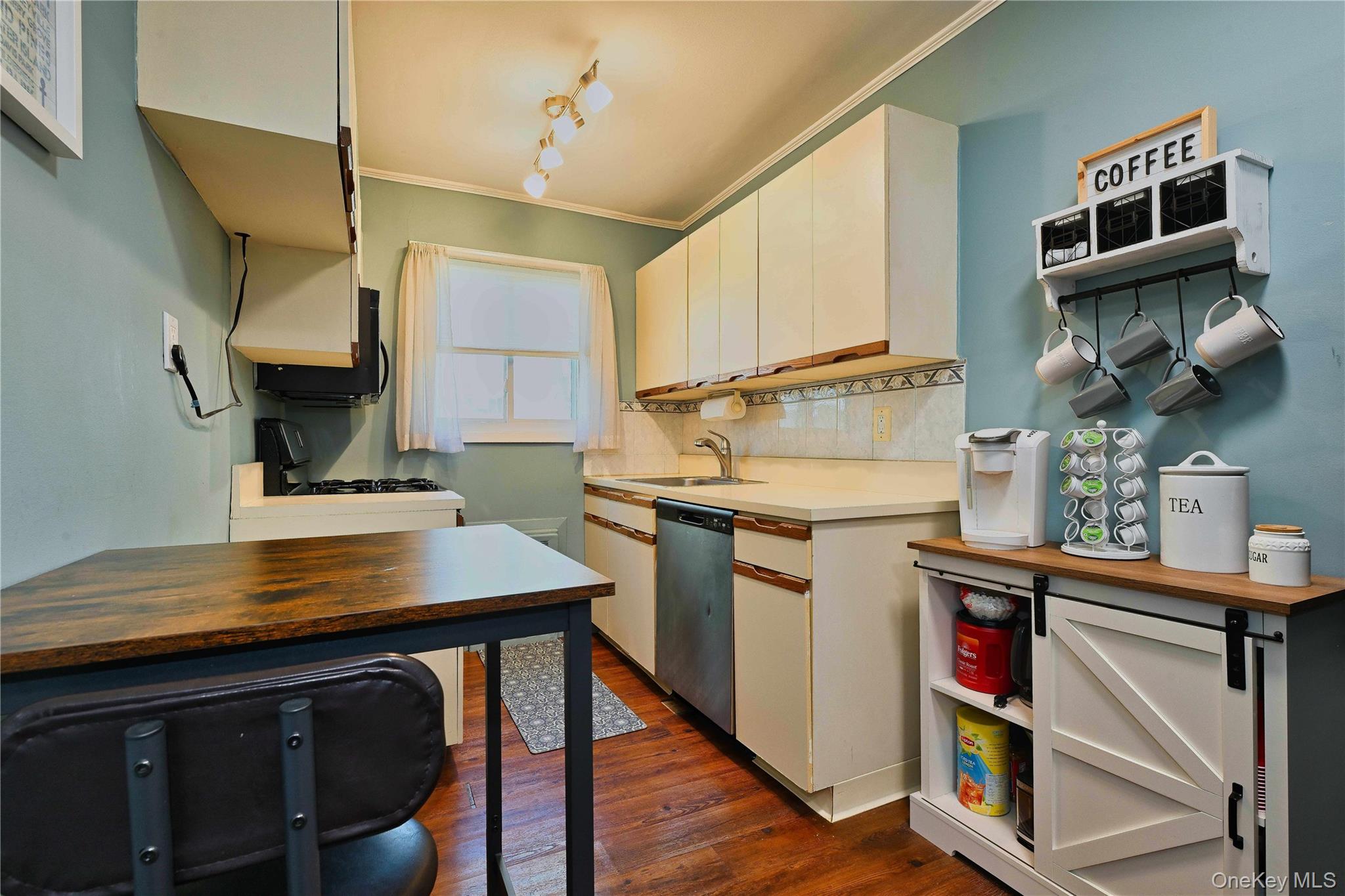 #11 photo, 192 Edmunton Dr, サフォーク郡 North Babylon , NY 11703