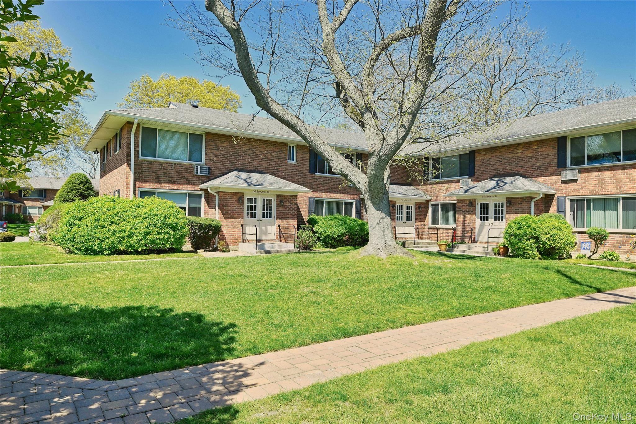 #18 photo, 192 Edmunton Dr, サフォーク郡 North Babylon , NY 11703