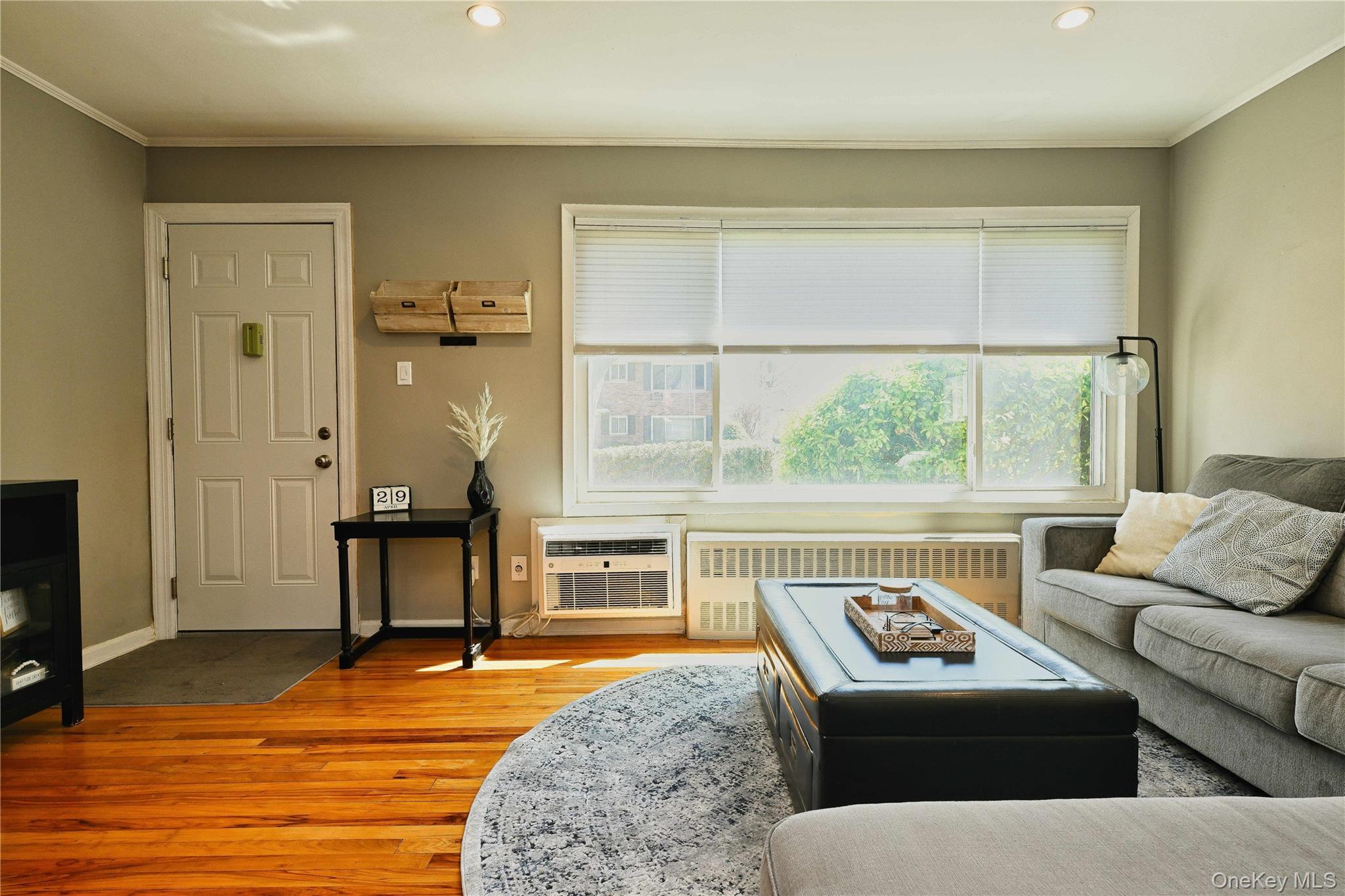 #7 photo, 192 Edmunton Dr, サフォーク郡 North Babylon , NY 11703