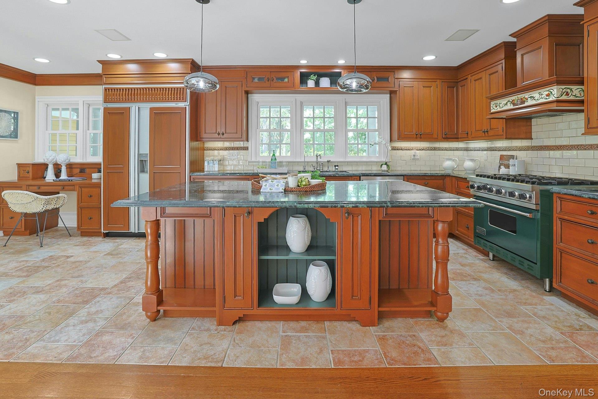 #20 photo, 8 North Lake Road, Armonk , NY 10504