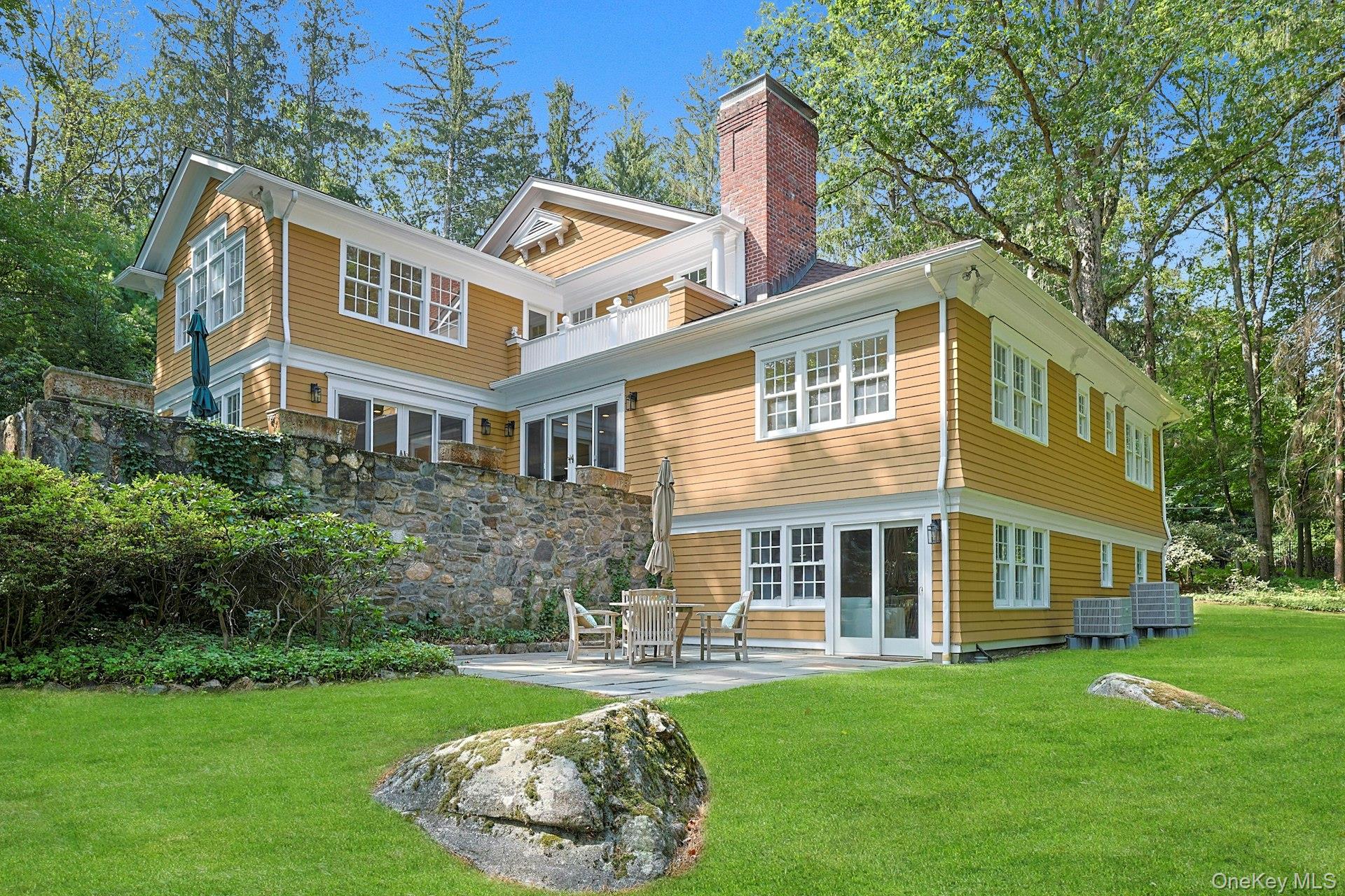 #6 photo, 8 North Lake Road, Armonk , NY 10504