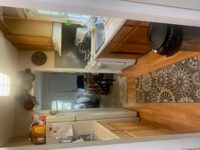 #5 photo, 44 Johnson Street, Lake Peekskill , NY 10537