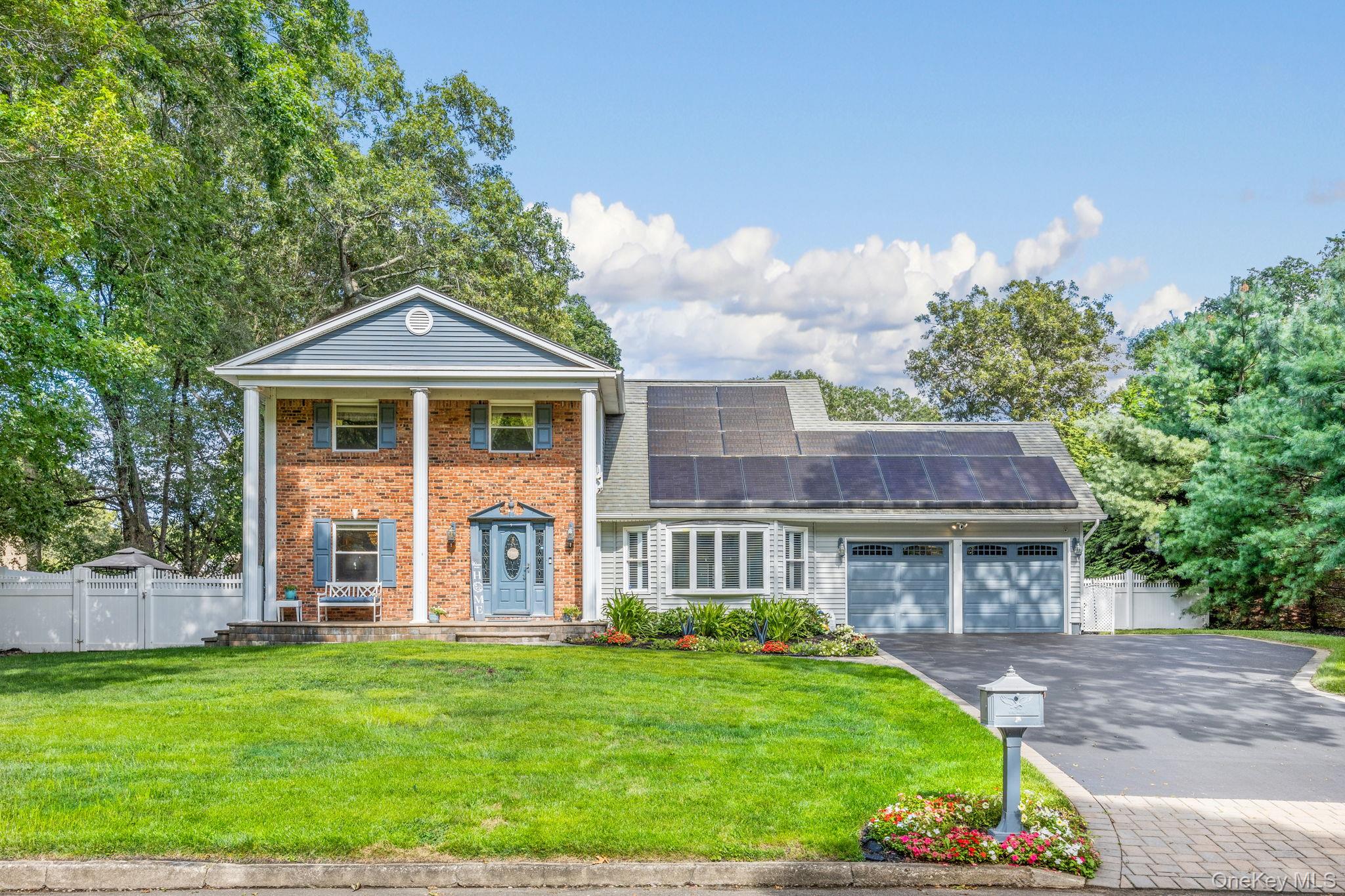 #1 photo, 3 Howard Drive, 东长岛 科勒姆 Coram , NY 11727