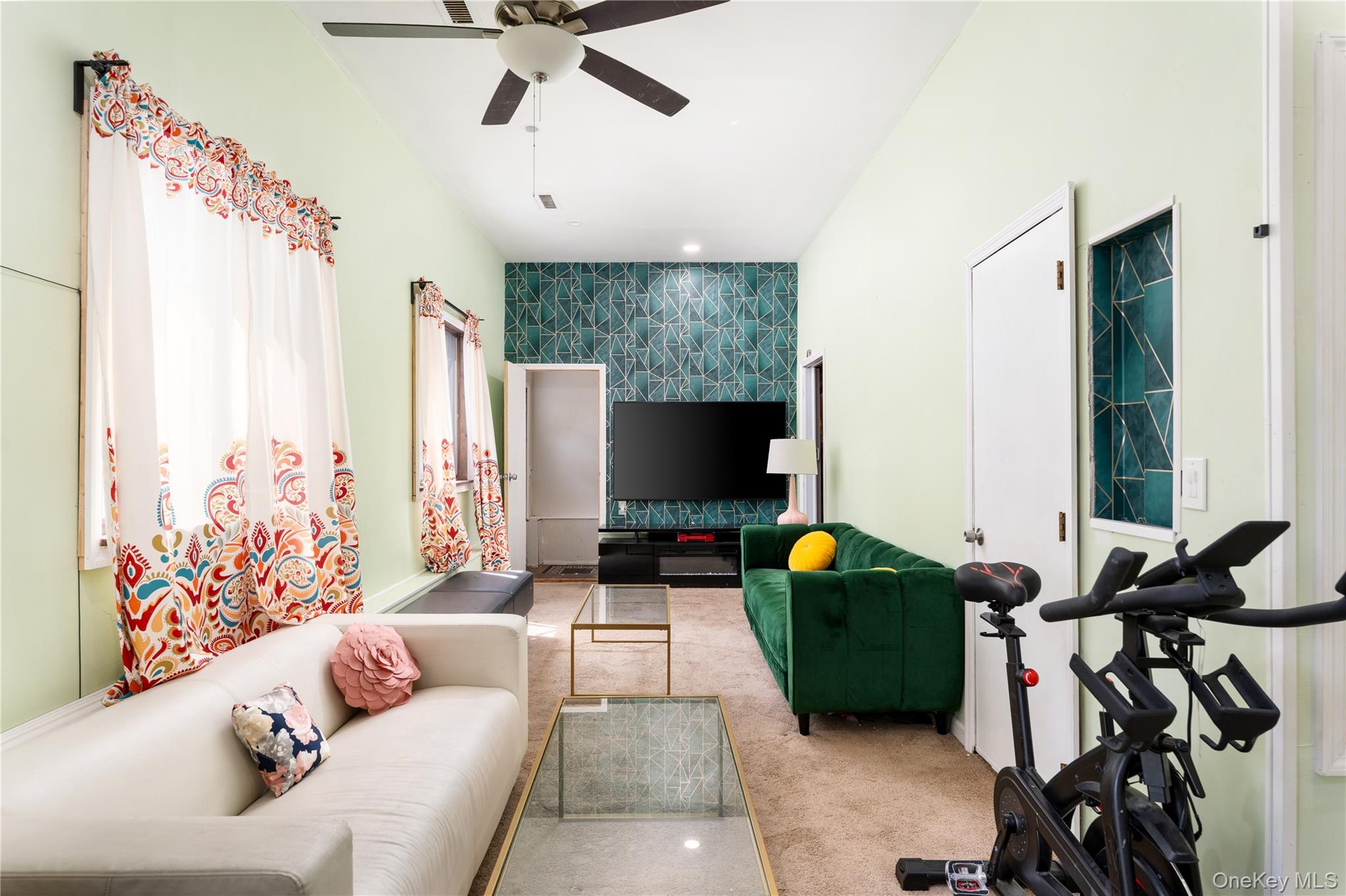 #13 photo, 10 Sunnyside Drive, サフォーク郡 Sound Beach , NY 11789