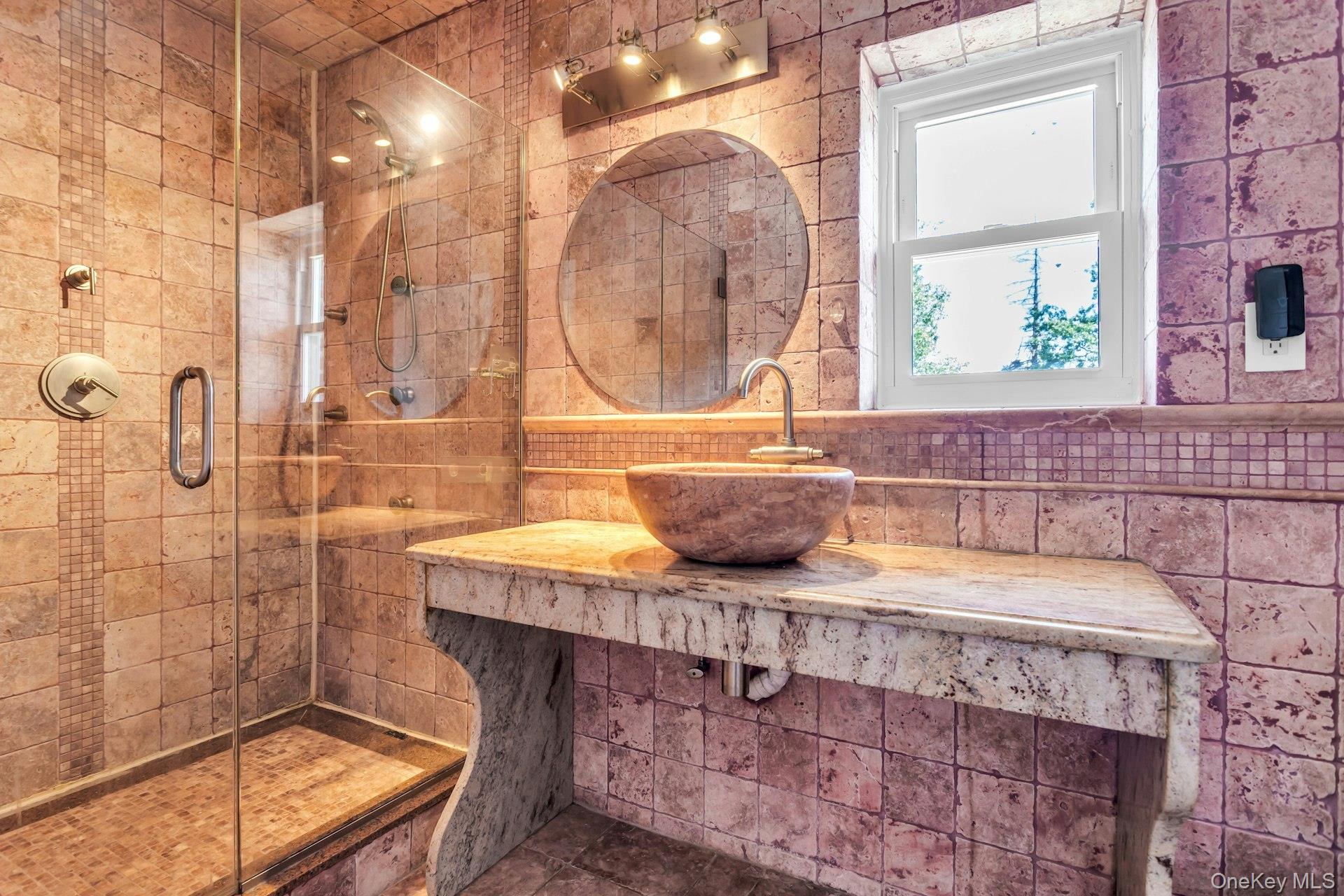 #17 photo, 64-04 Utopia Parkway, クイーンズ区 Fresh Meadows , NY 11365