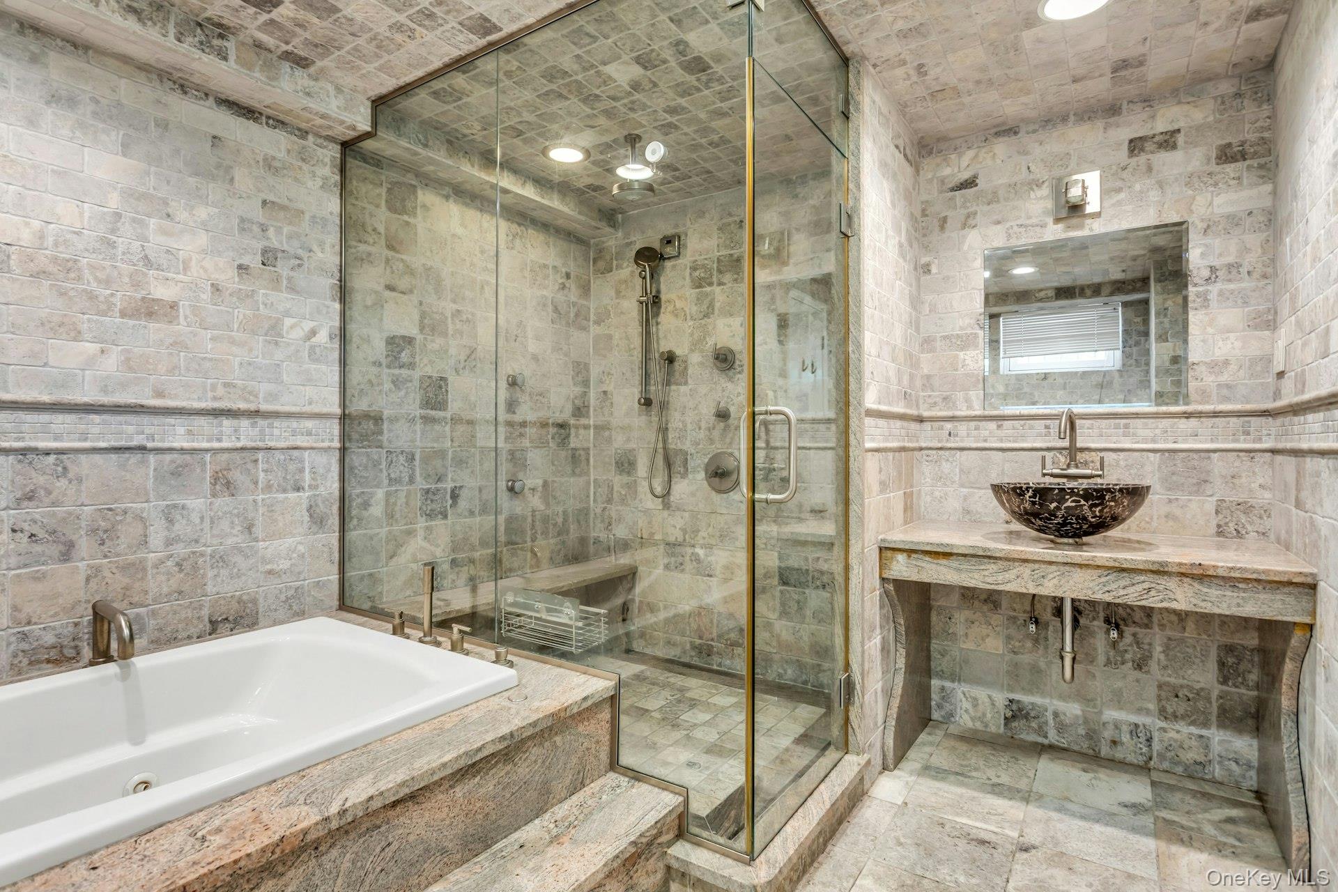 #20 photo, 64-04 Utopia Parkway, クイーンズ区 Fresh Meadows , NY 11365