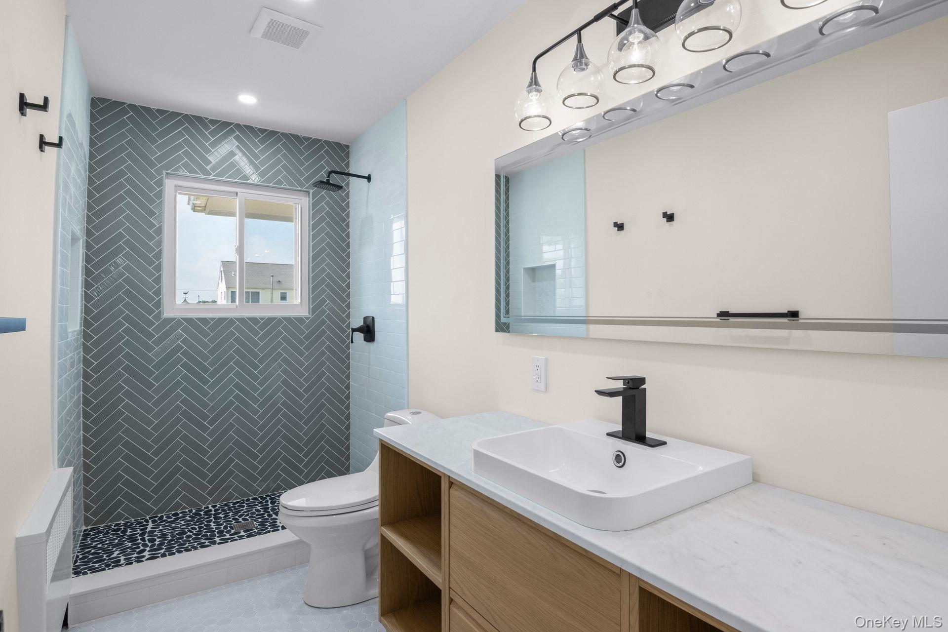 #10 photo, 230 Sequams Lane Center, West Islip , NY 11795