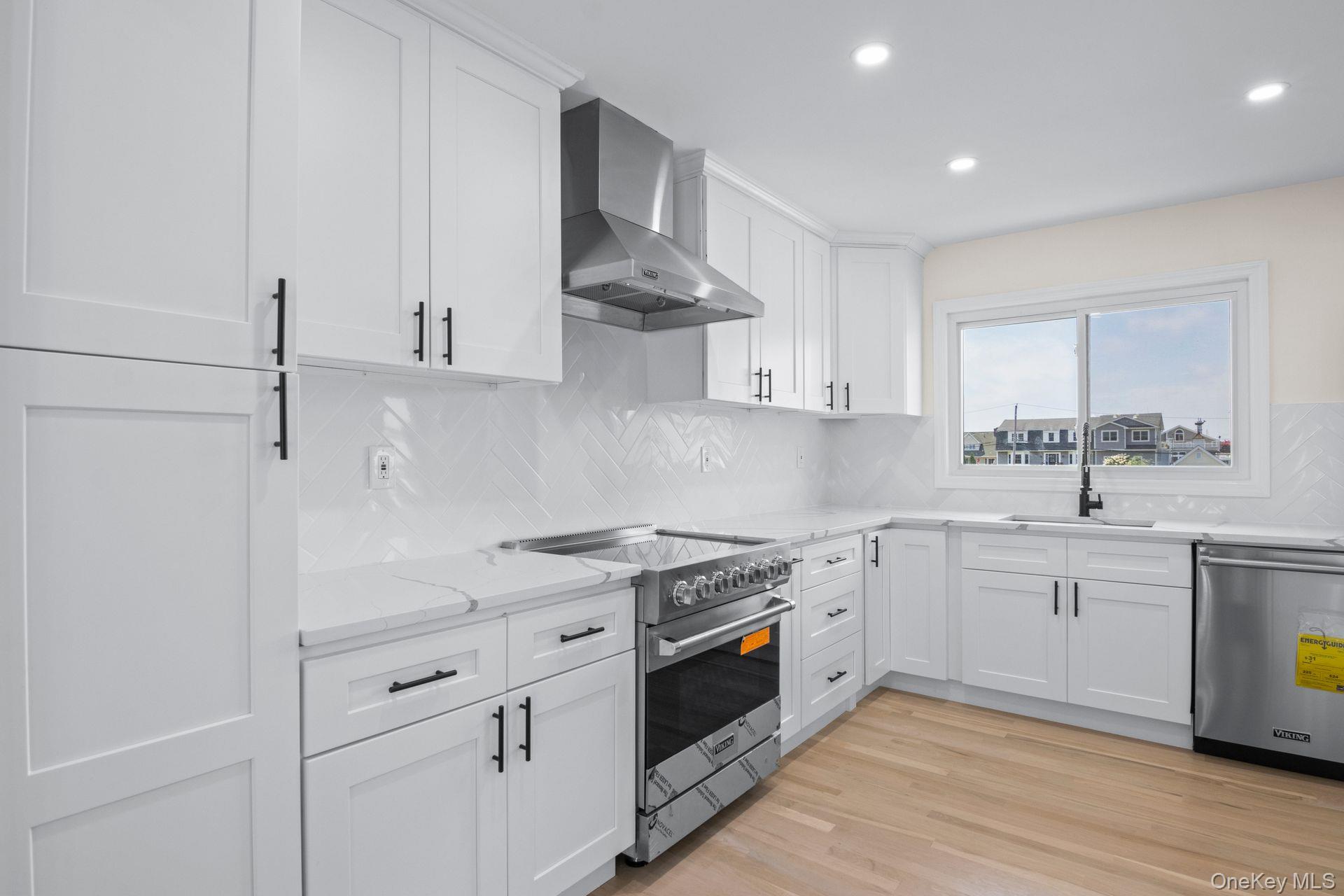 #6 photo, 230 Sequams Lane Center, West Islip , NY 11795