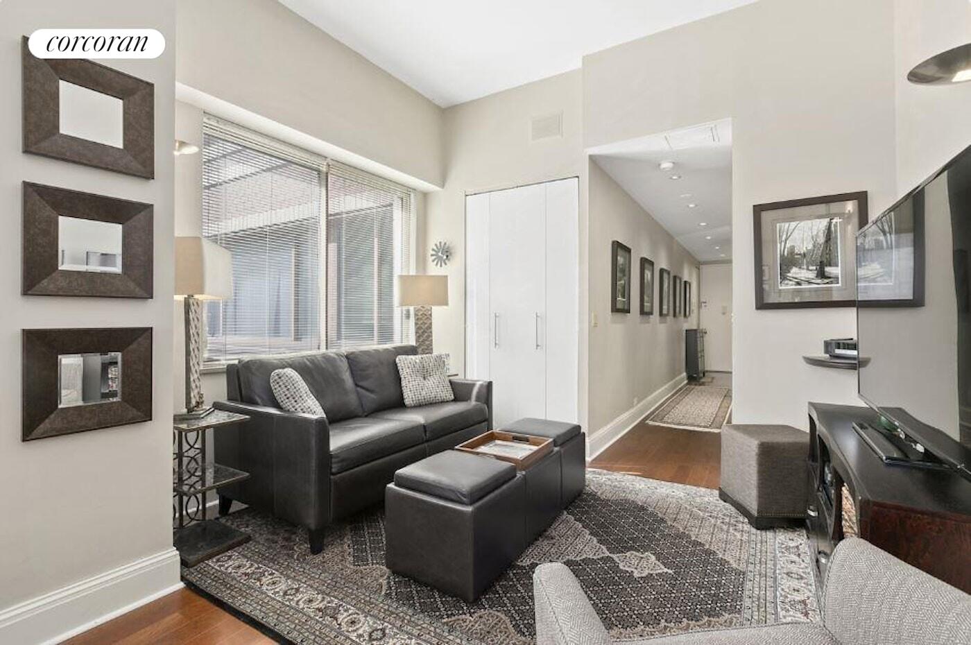 #3 photo, 350 W 50TH Street, Hells Kitchen , NY 10019