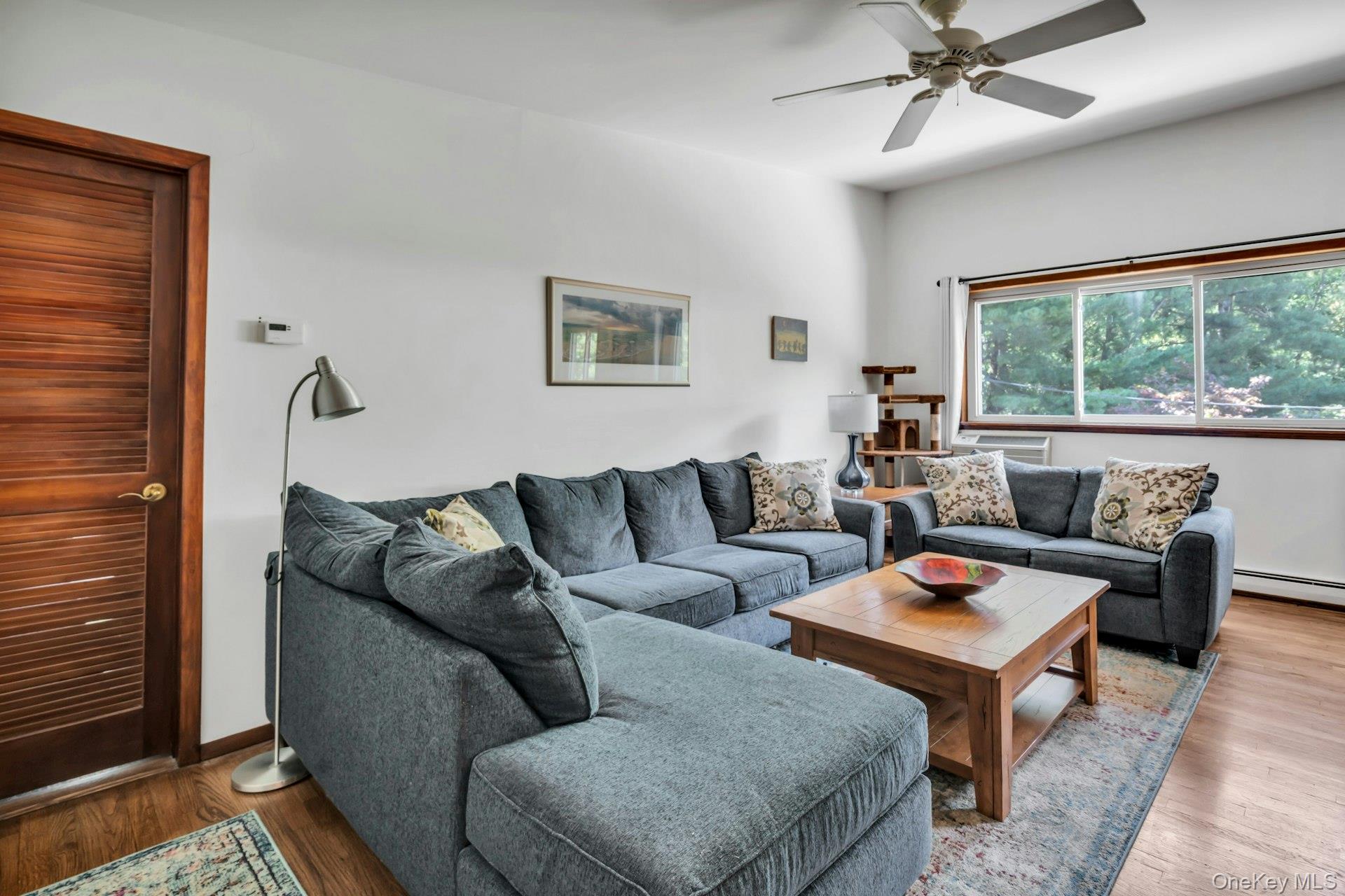 #3 photo, 200 Lexington Avenue, ナッソー郡 Oyster Bay , NY 11771