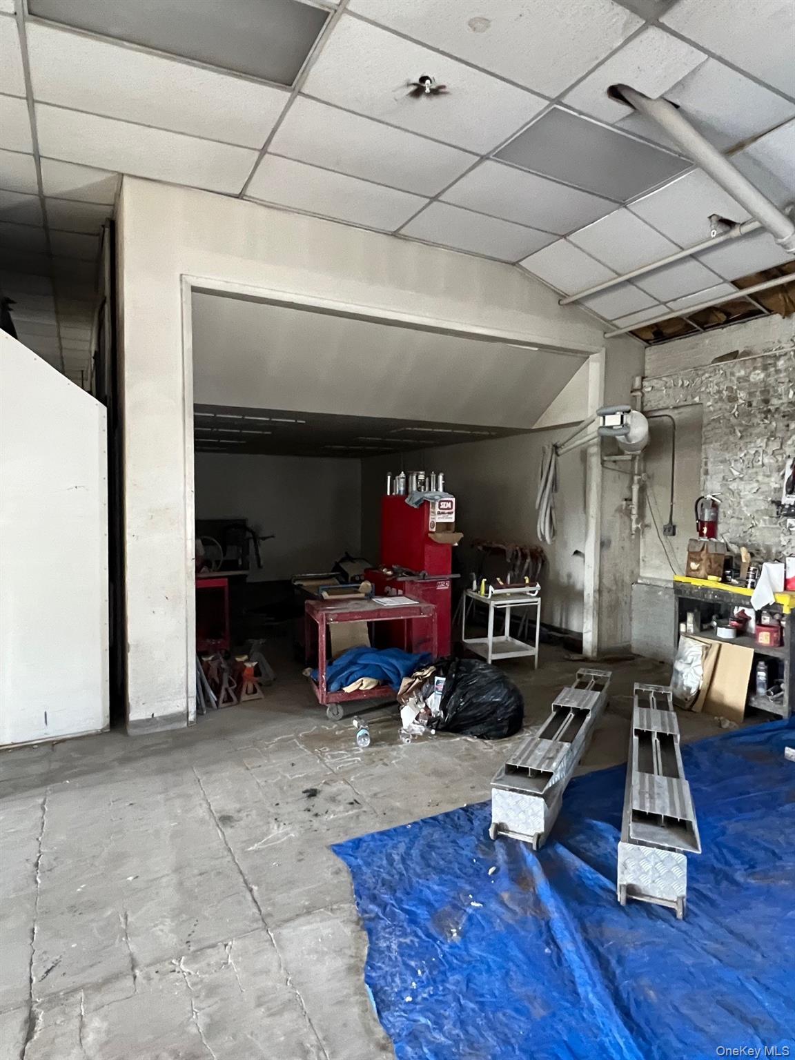 #4 photo, 42 Forest, Locust Valley , NY 11560