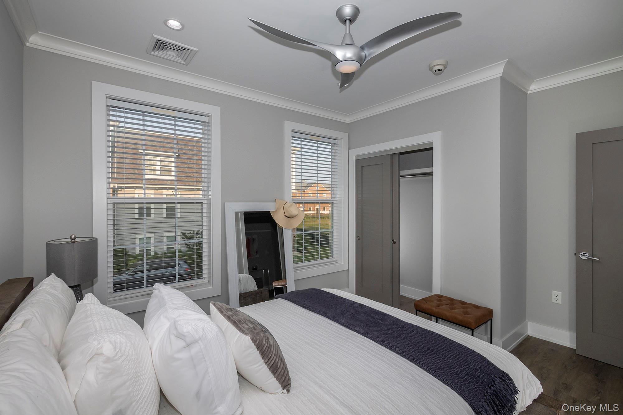 #9 photo, 75 Circle Drive, サフォーク郡 Central Islip , NY 11722