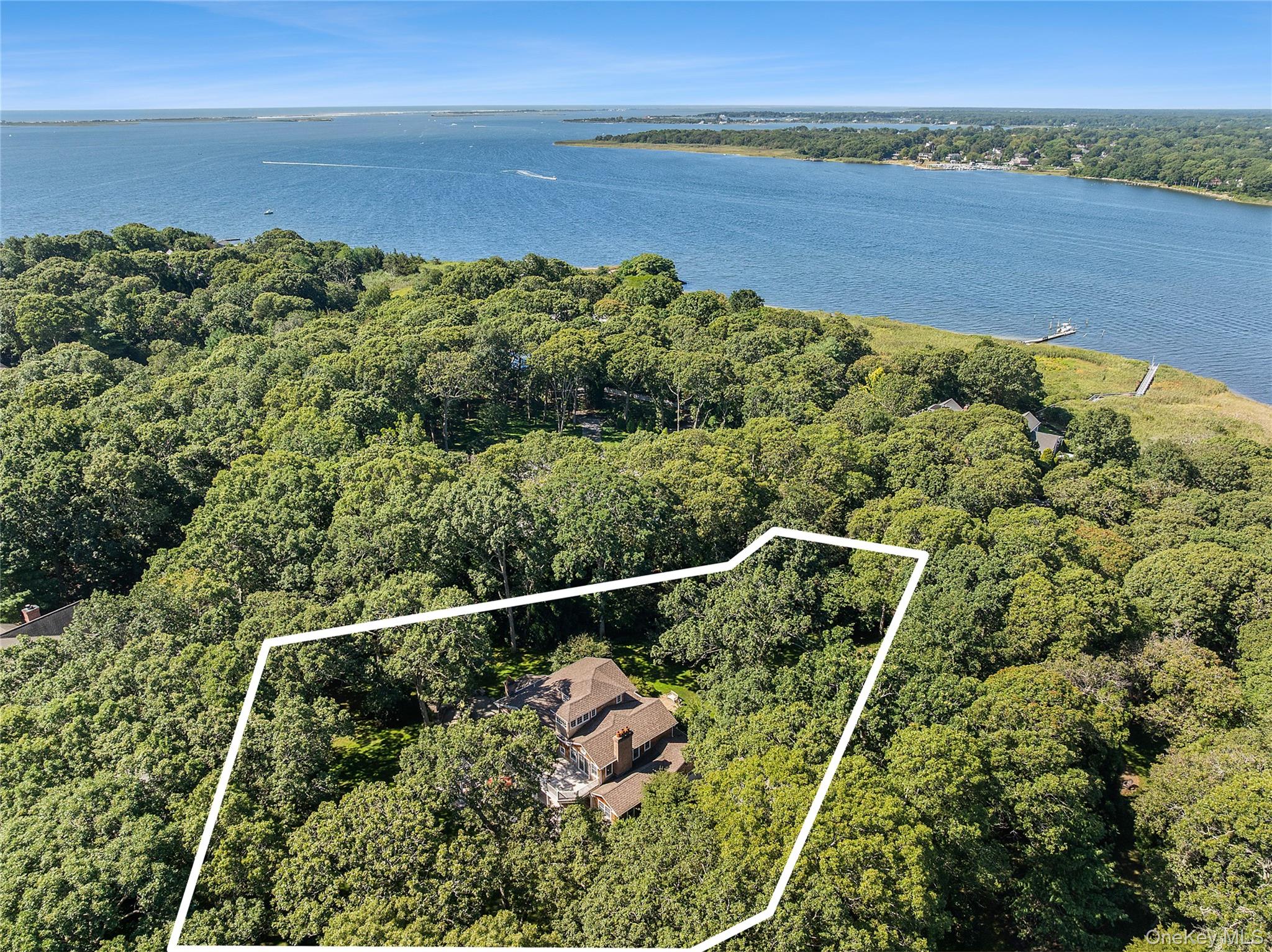 #2 photo, 55 Cedar Lane, サフォーク郡 Remsenburg , NY 11960