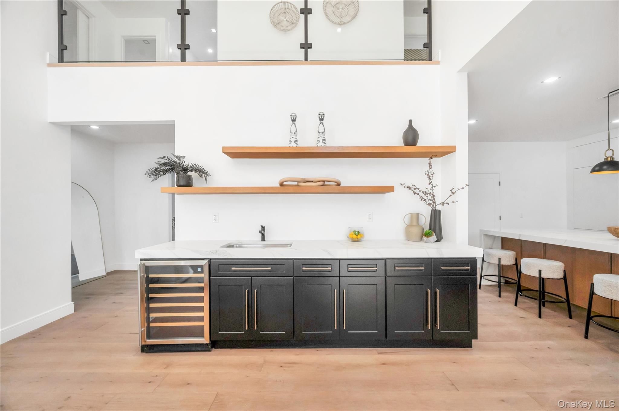 #10 photo, 2497 Tonquin Street, ナッソー郡 East Meadow , NY 11554