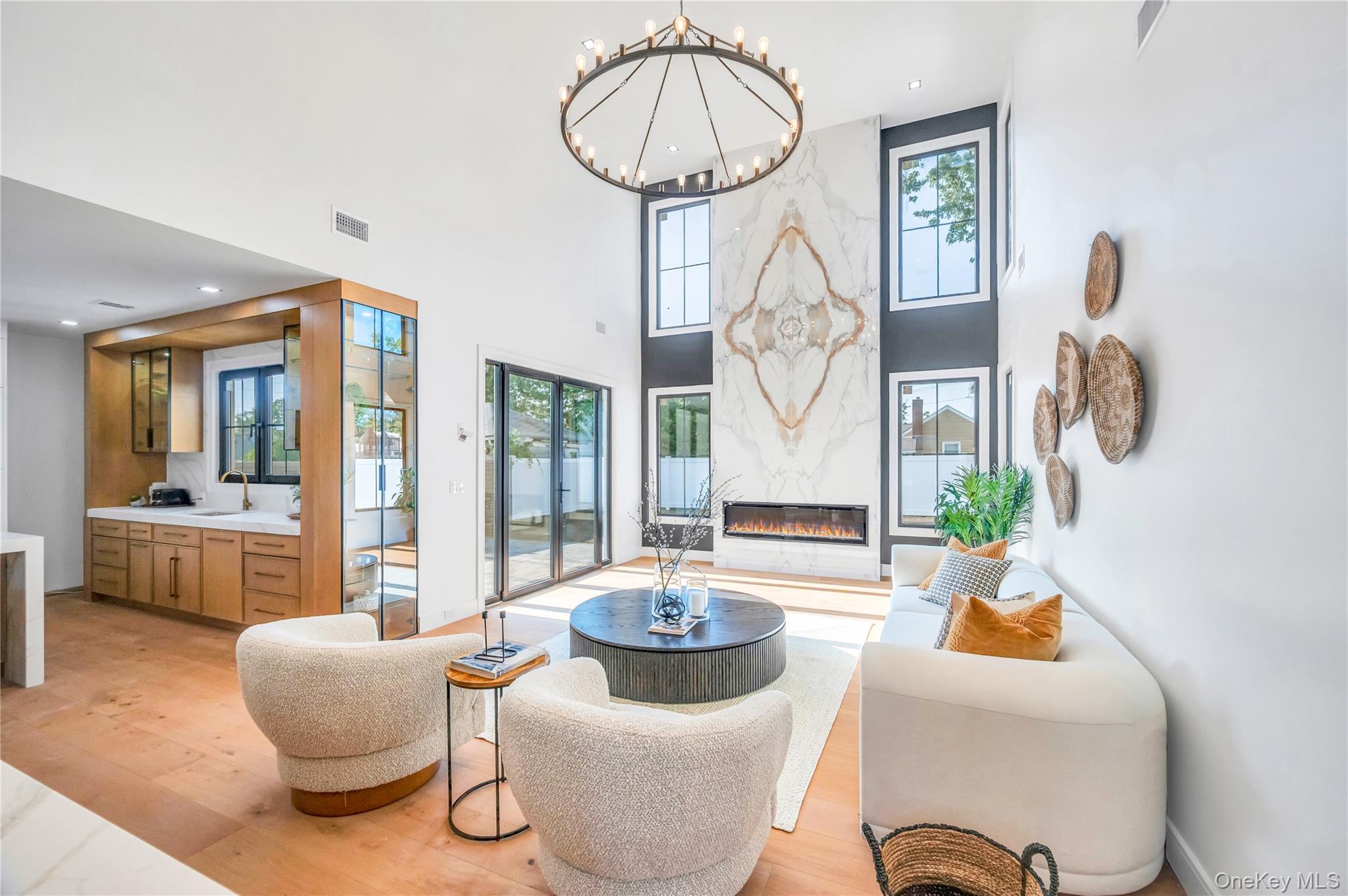 #6 photo, 2497 Tonquin Street, ナッソー郡 East Meadow , NY 11554