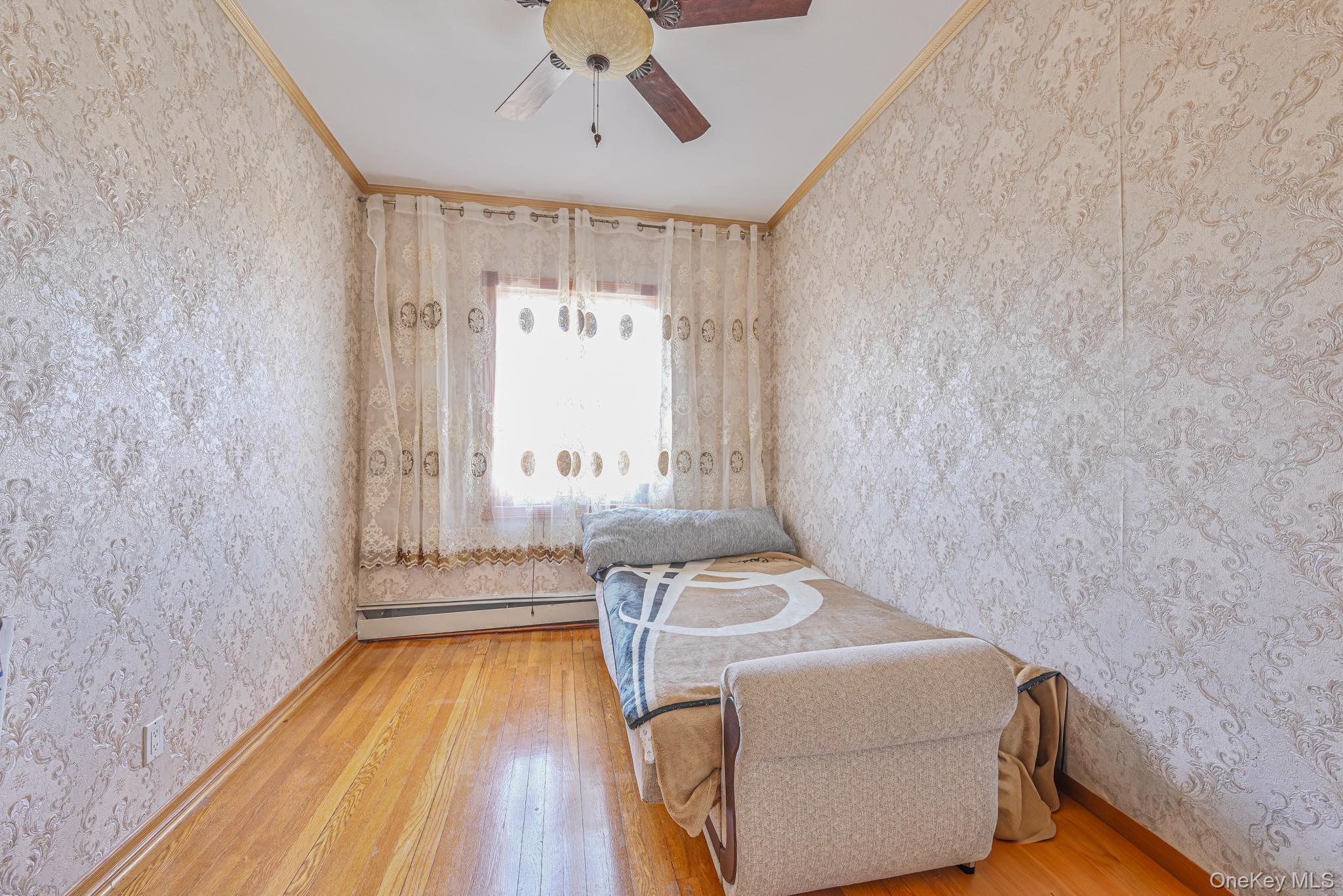 #11 photo, 10201 62nd Road, クイーンズ区 Forest Hills , NY 11375