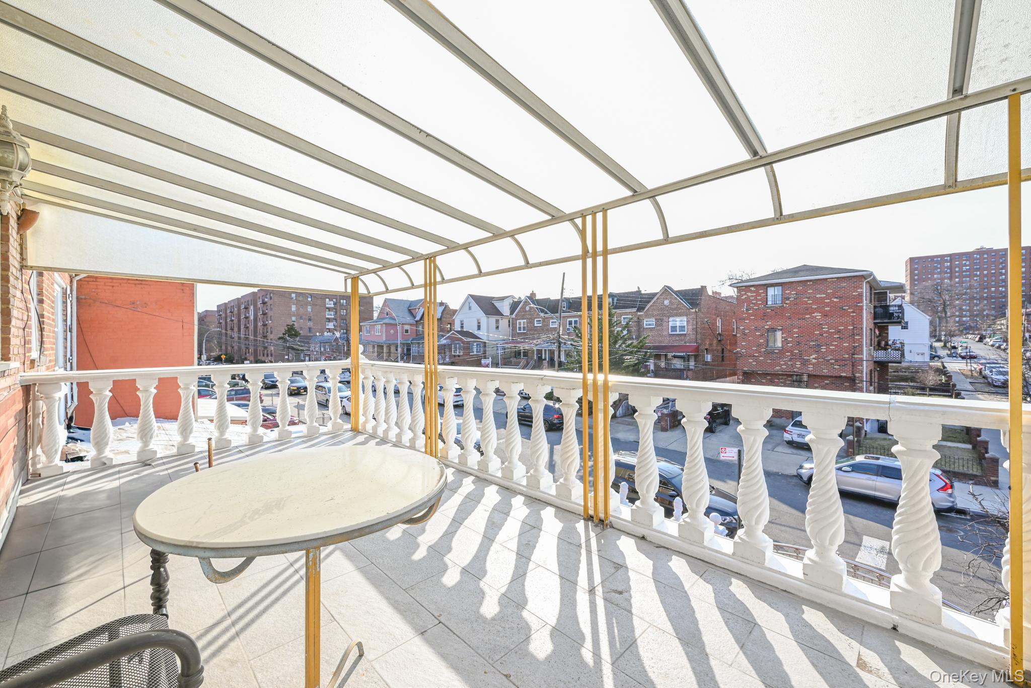 #9 photo, 10201 62nd Road, クイーンズ区 Forest Hills , NY 11375