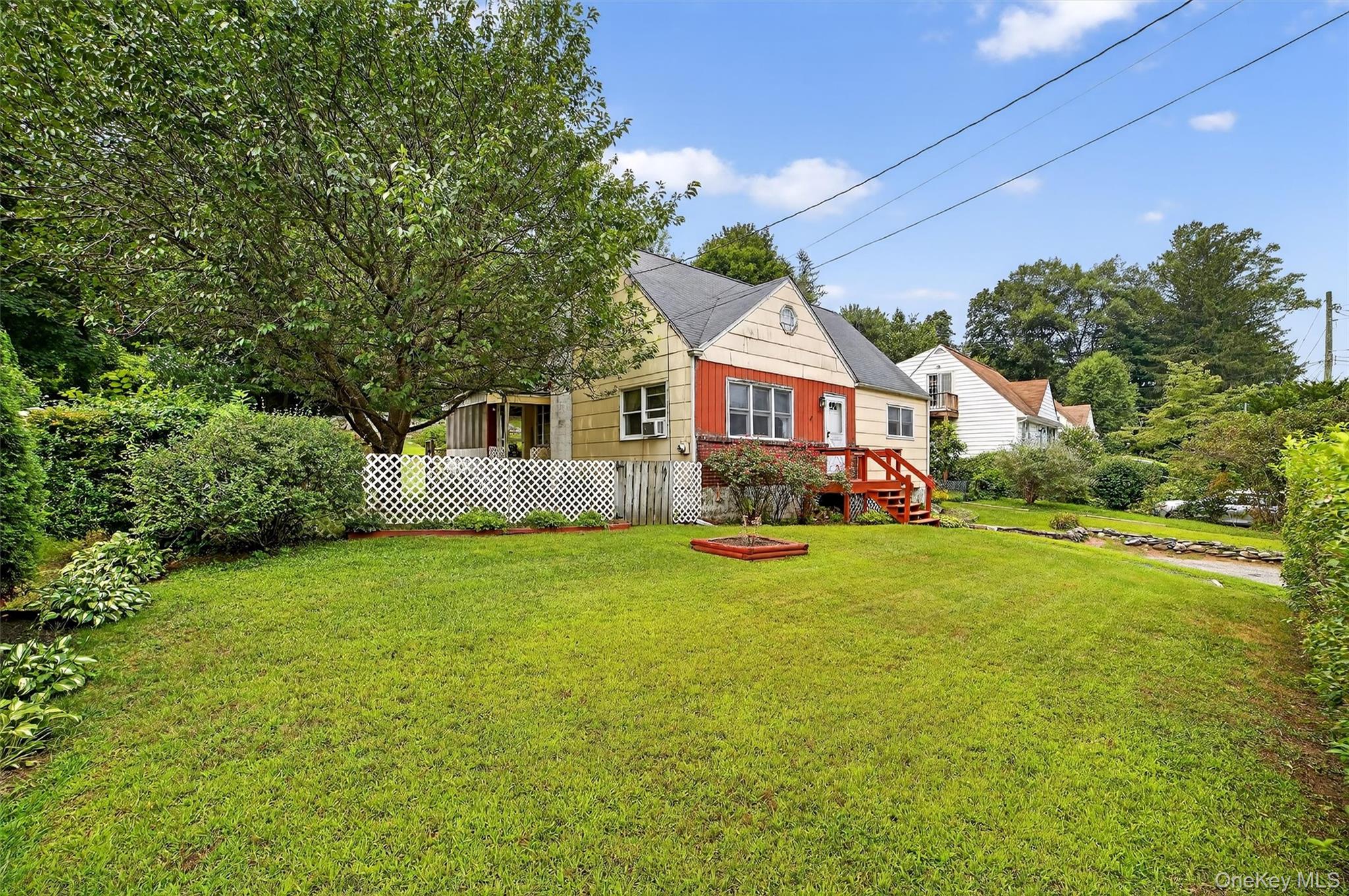 #1 photo, 107 Allan Street, Cortlandt Manor , NY 10567