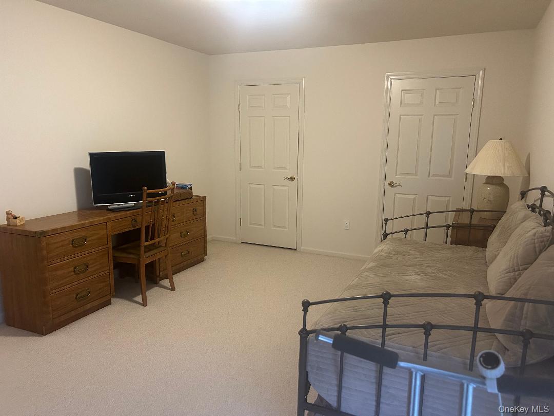 #11 photo, 423 Florencia Place, サフォーク郡 Melville , NY 11747