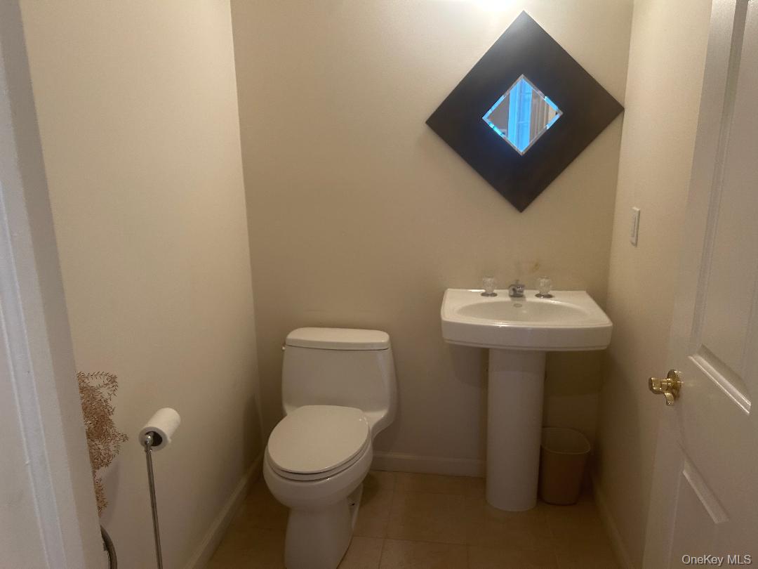 #13 photo, 423 Florencia Place, サフォーク郡 Melville , NY 11747