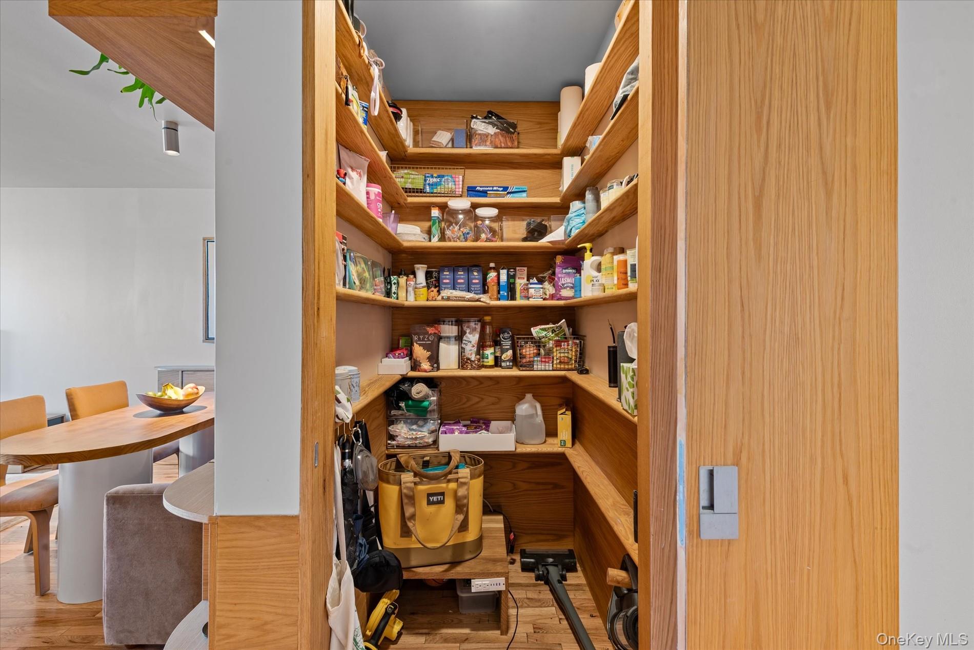 #17 photo, 10012 Shore Front Parkway, クイーンズ区 Rockaway Park , NY 11694