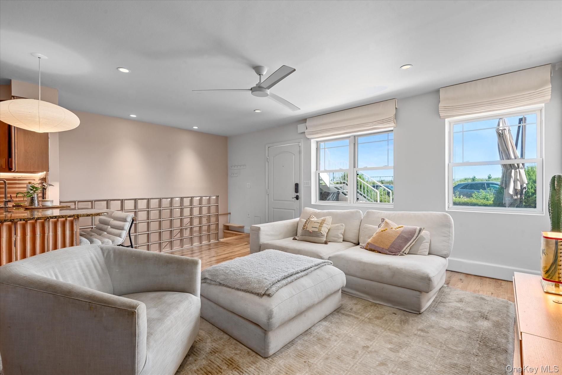 #8 photo, 10012 Shore Front Parkway, クイーンズ区 Rockaway Park , NY 11694