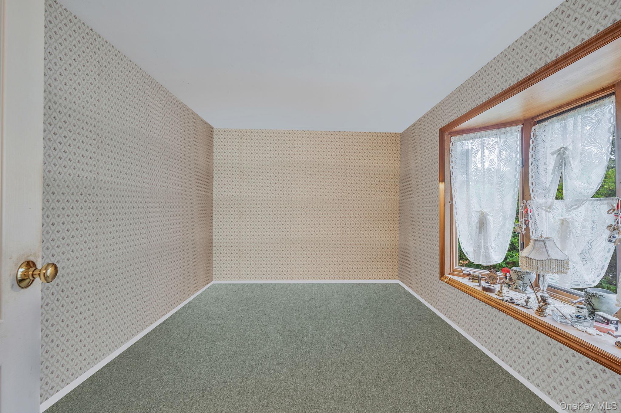 #15 photo, 68 Lakeside Drive, サフォーク郡 Farmingville , NY 11738