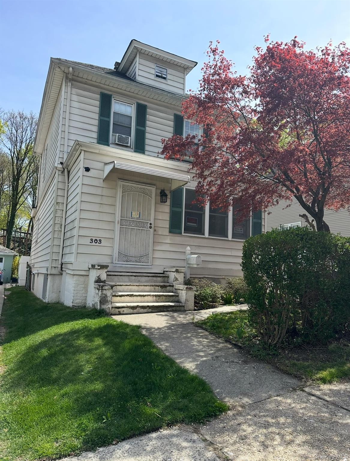 #1 photo, 303 Glen Avenue, Staten Island , NY 10301