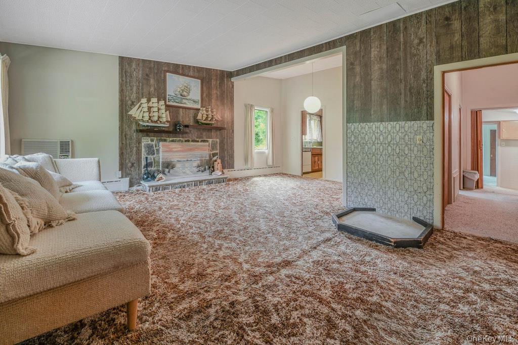 #12 photo, 30 Center Drive, サフォーク郡 Riverhead , NY 11901