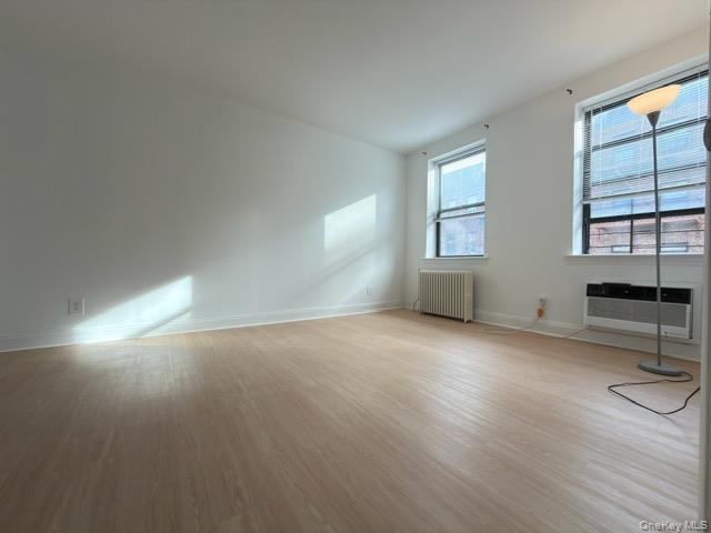 #1 photo, 47-21 215 Place, クイーンズ区 Bayside , NY 11364