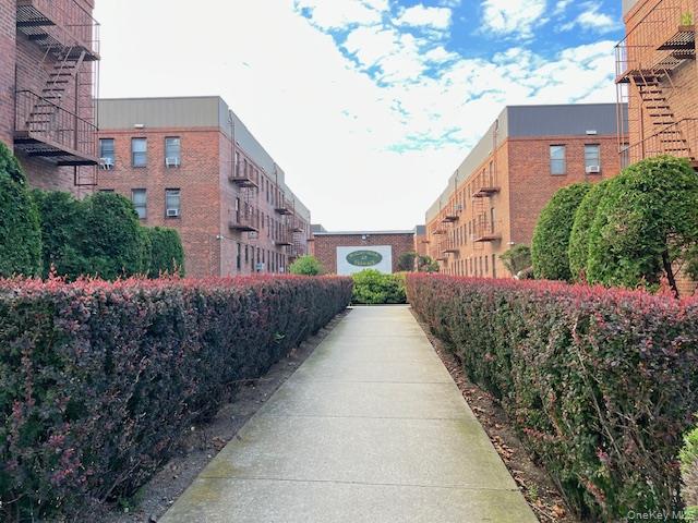 #13 photo, 47-21 215 Place, クイーンズ区 Bayside , NY 11364