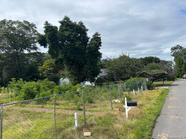 #4 photo, 51 Wendover Drive, サフォーク郡 Huntington , NY 