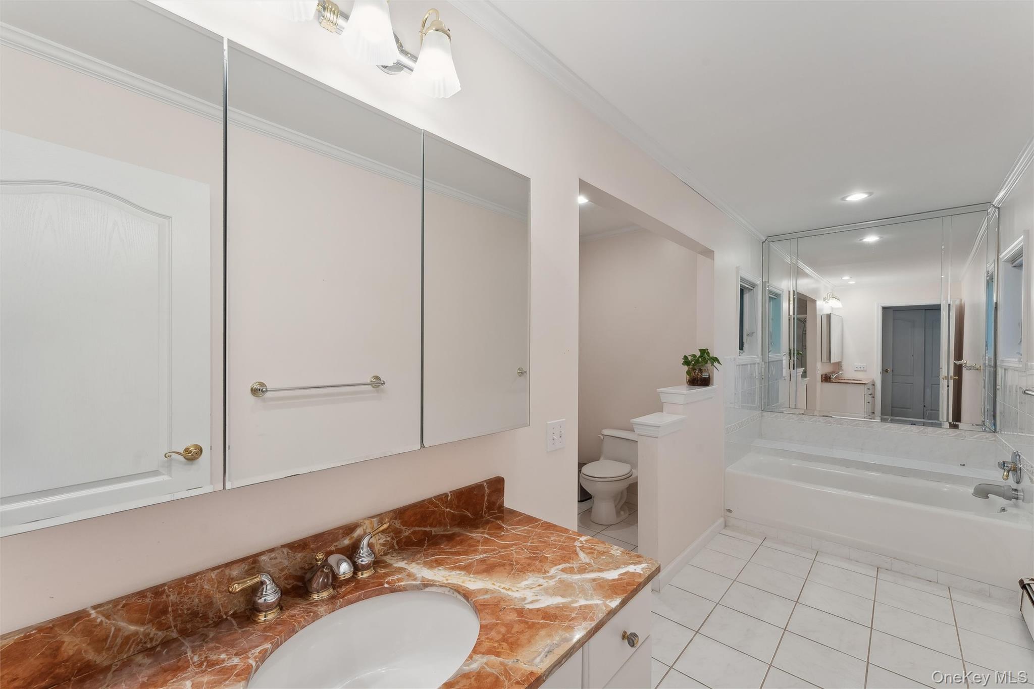 #12 photo, 6 Wintergreen Lane, サフォーク郡 Westhampton , NY 11977