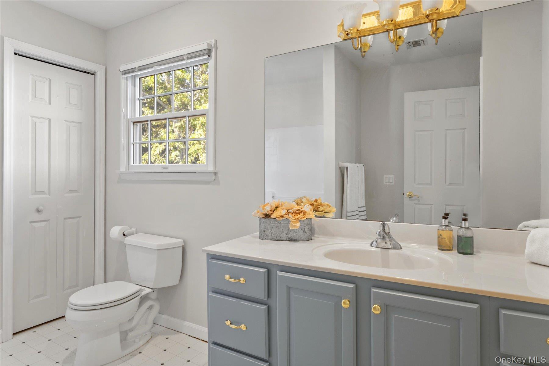 #15 photo, 7020 Great Peconic Bay Boulevard, サフォーク郡 Laurel , NY 11948