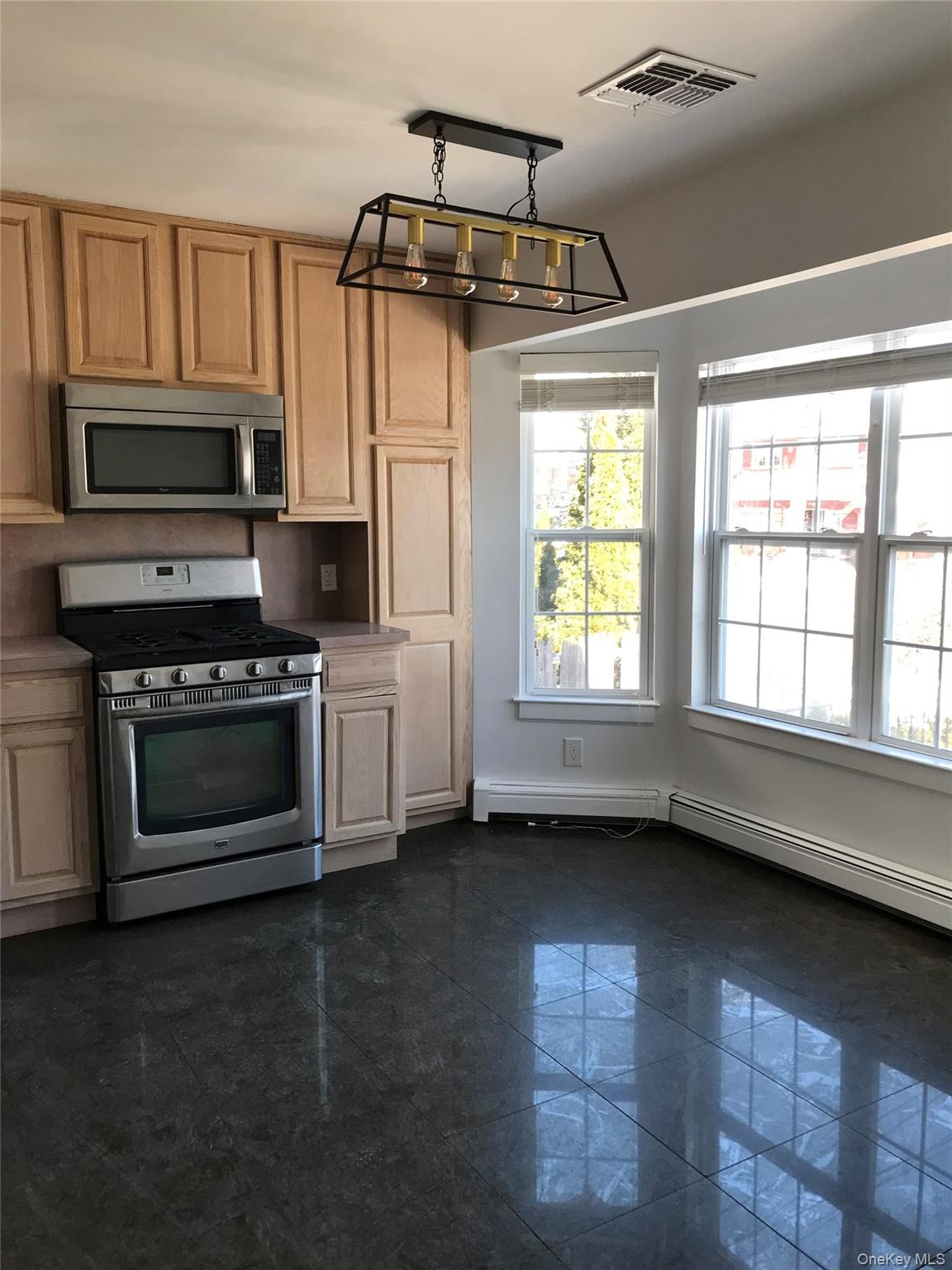 #3 photo, 29 Hickory Road, ナッソー郡 Port Washington , NY 11050