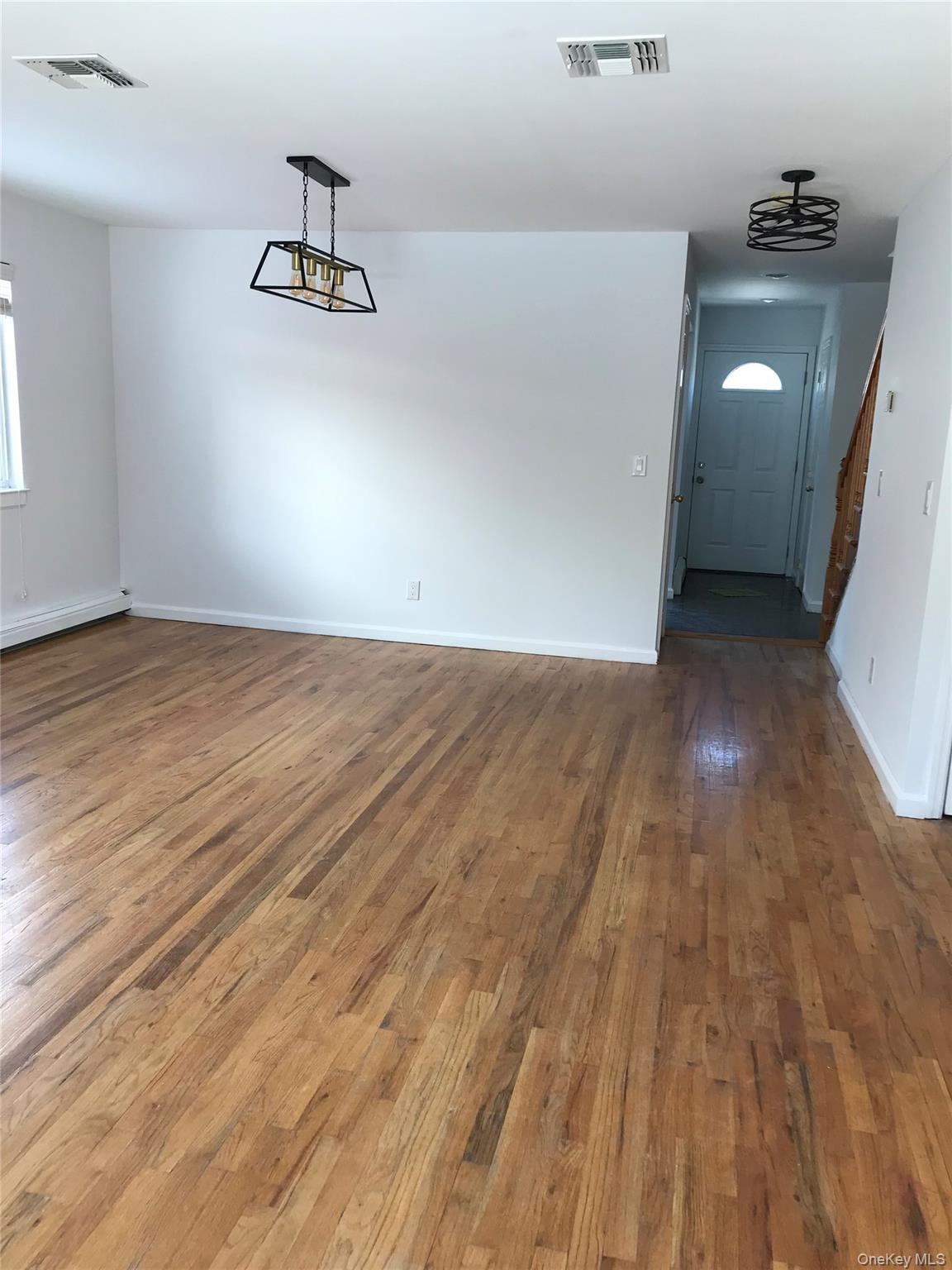 #8 photo, 29 Hickory Road, ナッソー郡 Port Washington , NY 11050