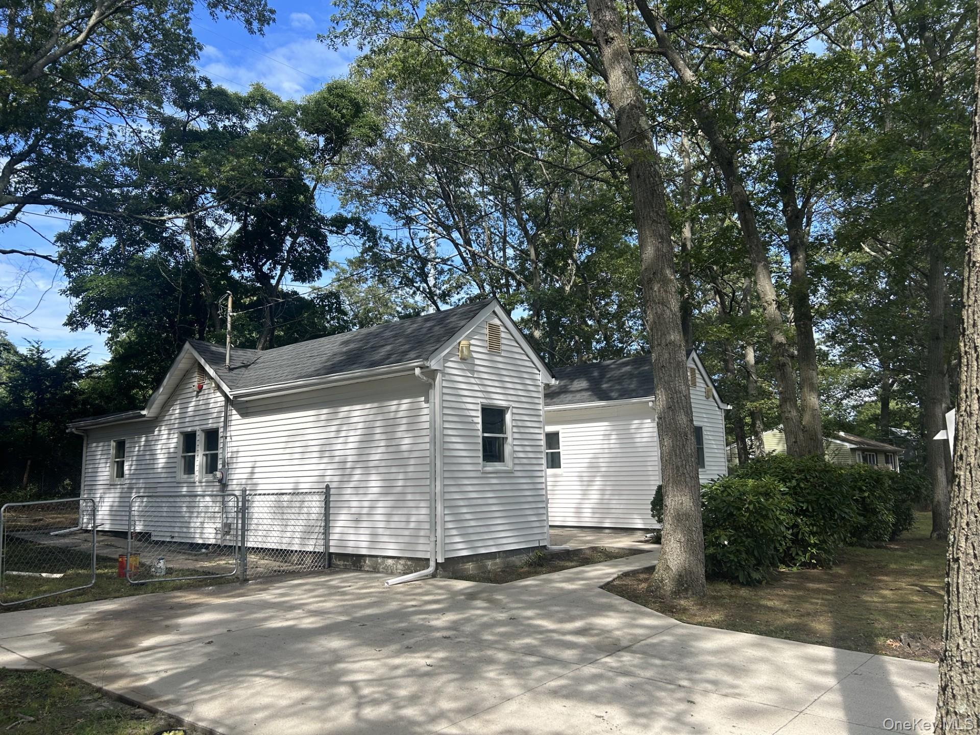 #2 photo, 277 Prince Road, サフォーク郡 Rocky Point , NY 11778