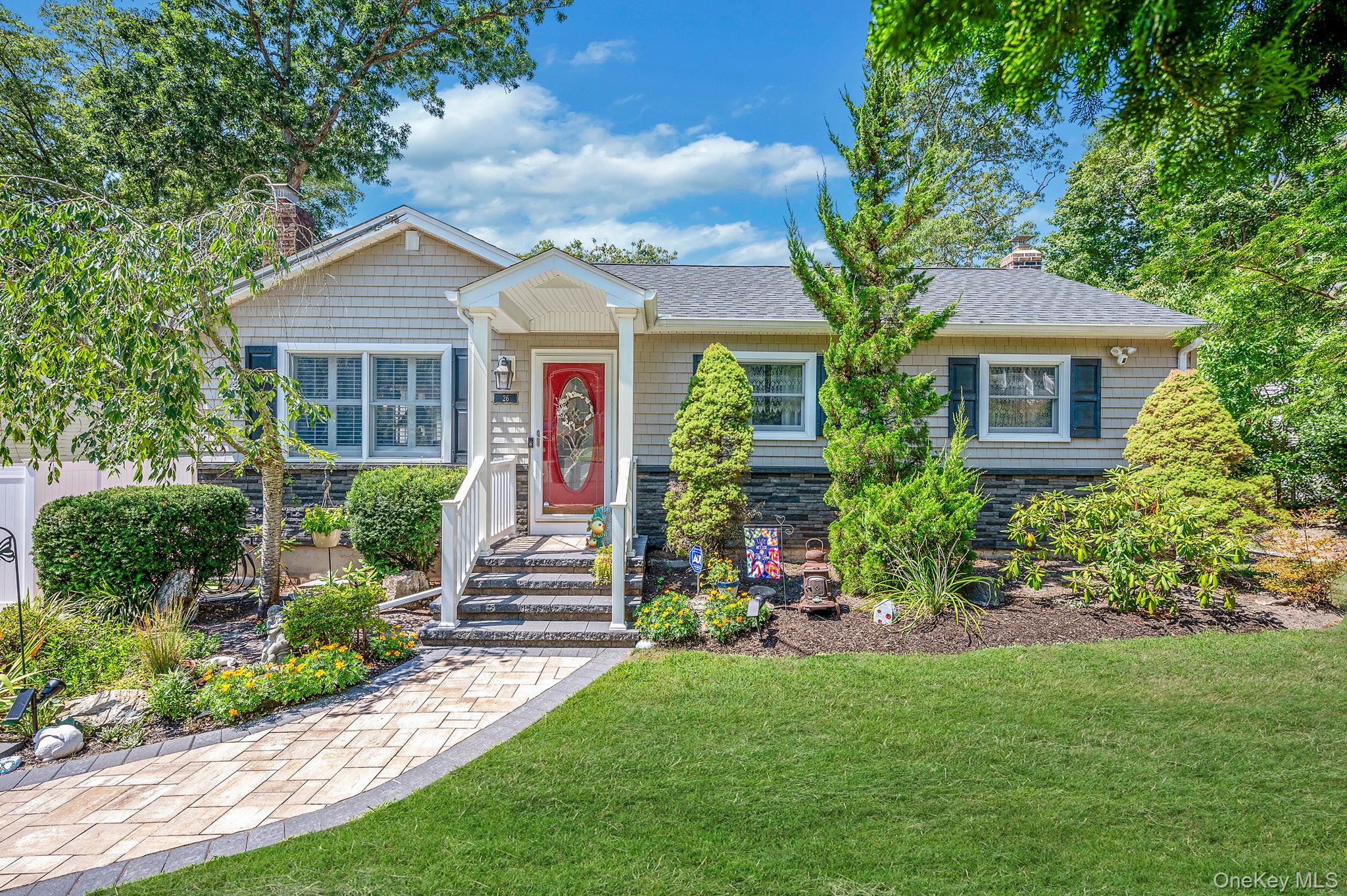 #1 photo, 26 Williston Road, サフォーク郡 Sound Beach , NY 11789