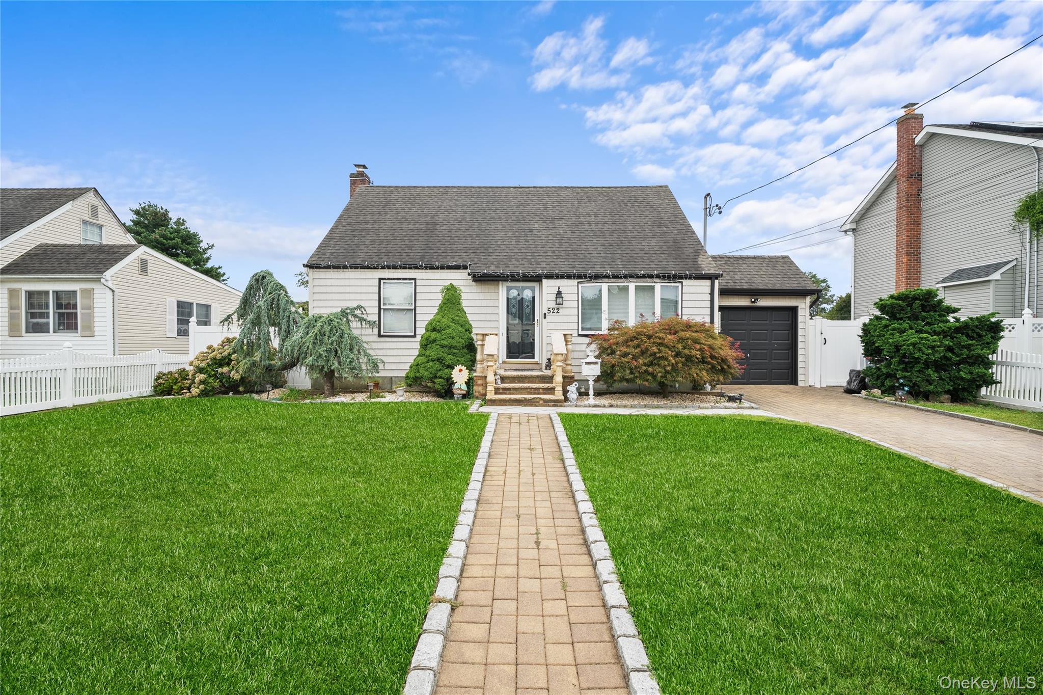 #1 photo, 522 17th Street, 東長島 West Babylon , NY 11704