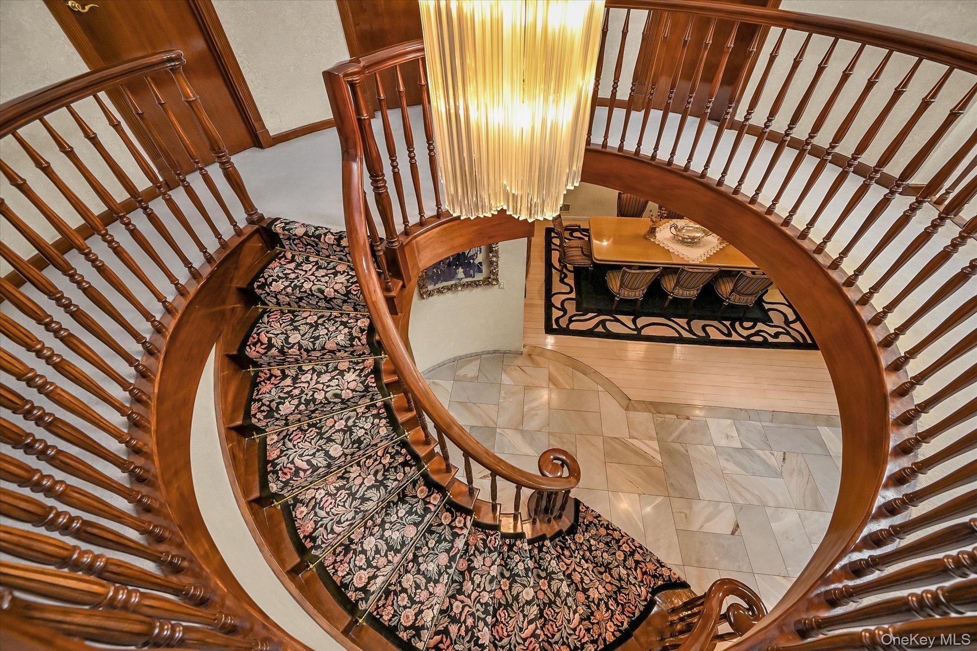 #17 photo, 138-45 78th Drive, クイーンズ区 Kew Garden Hills , NY 11367